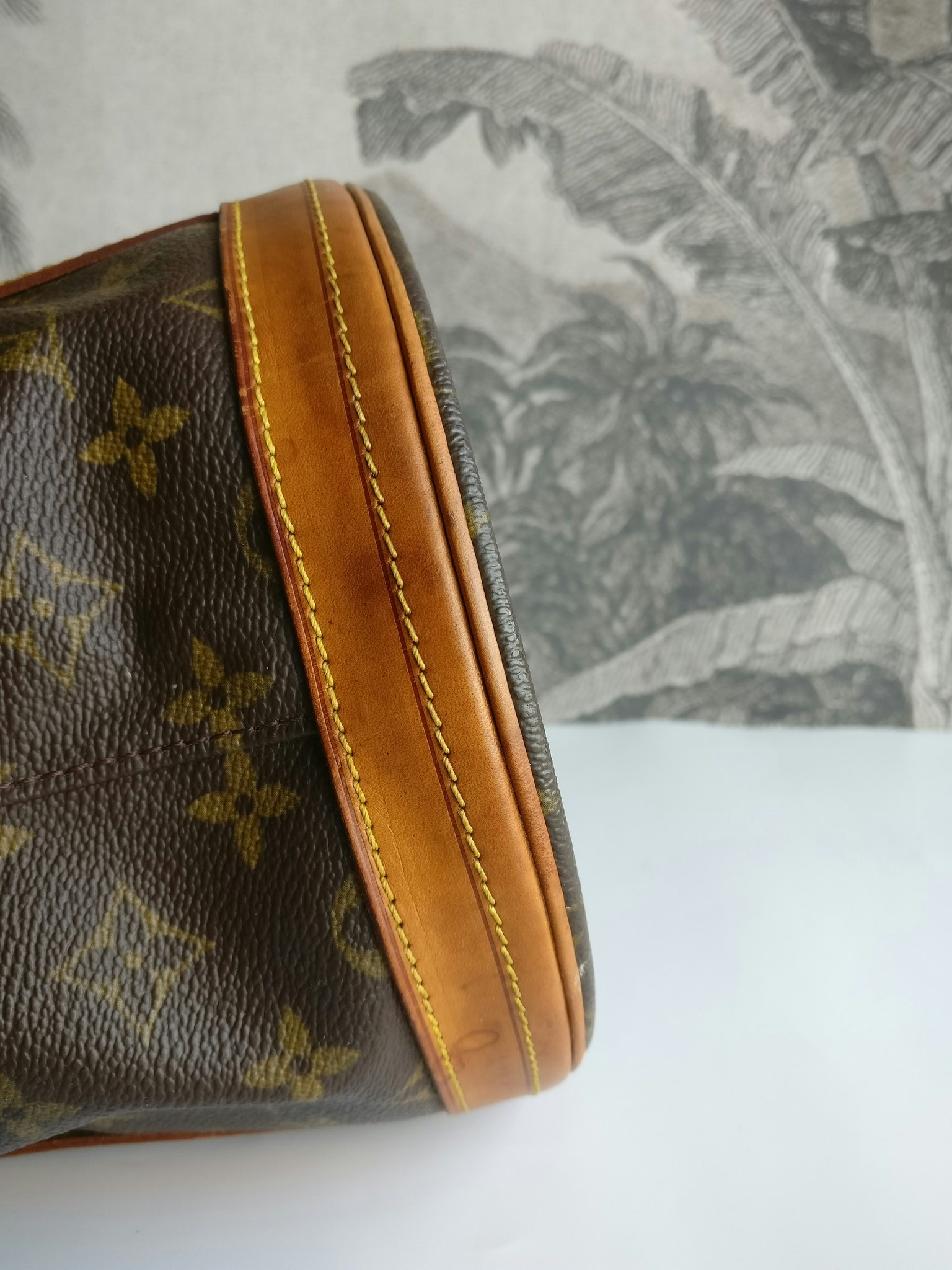 Louis Vuitton Bucket GM