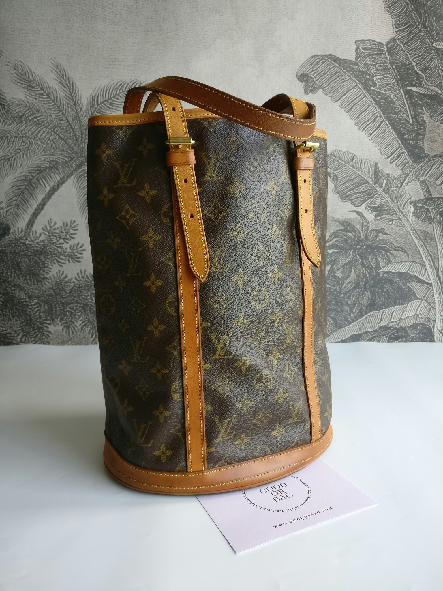 Louis Vuitton Bucket GM