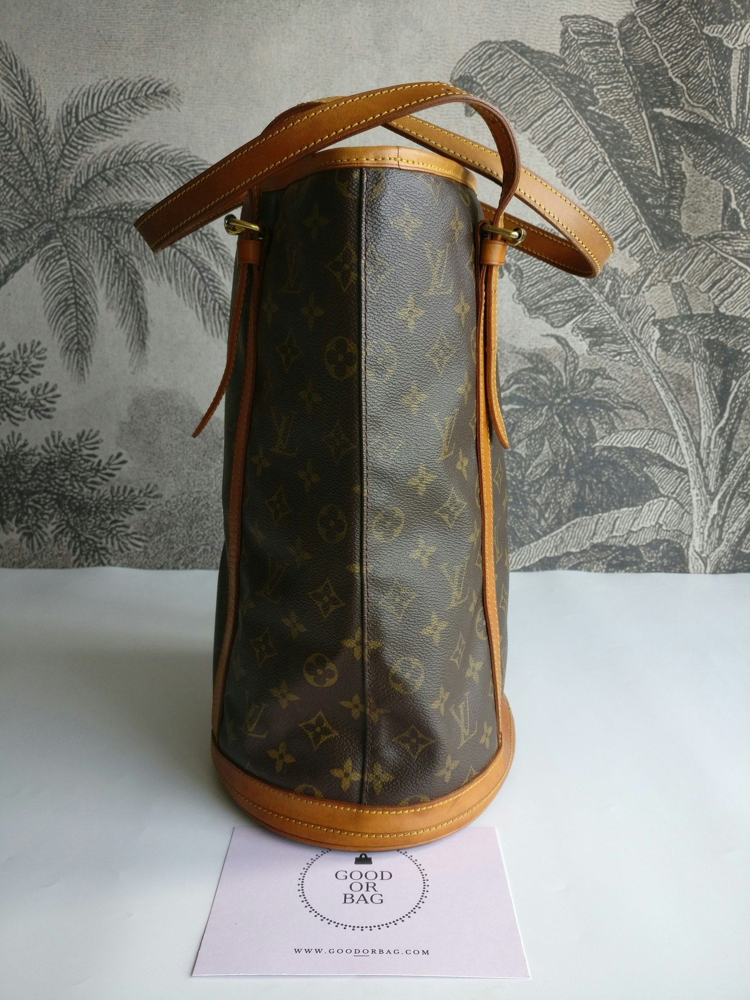 Louis Vuitton Bucket GM