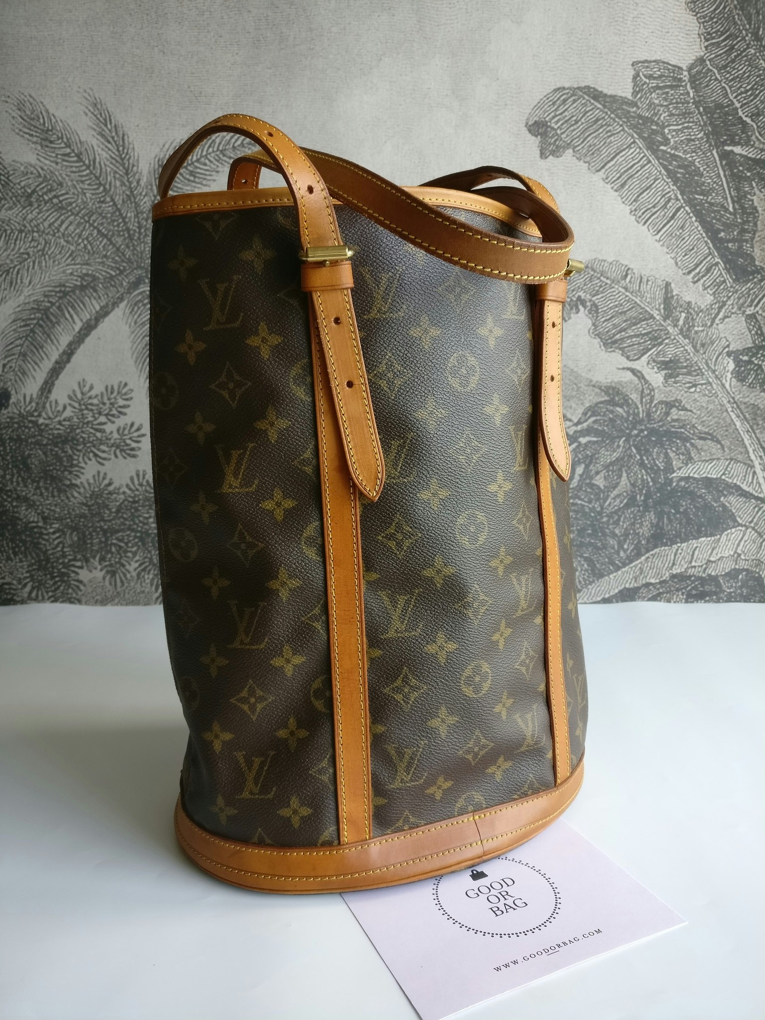 Louis Vuitton Bucket GM