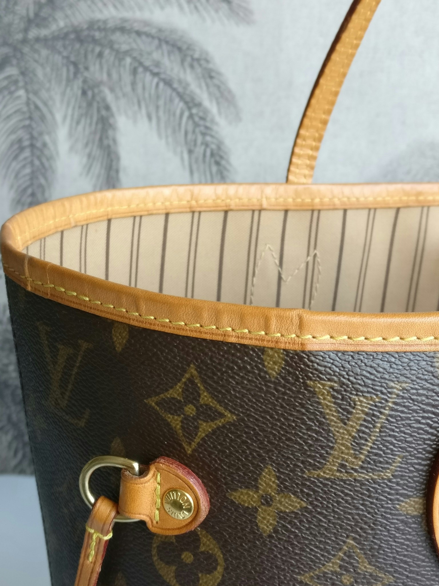 Louis Vuitton Neverfull MM