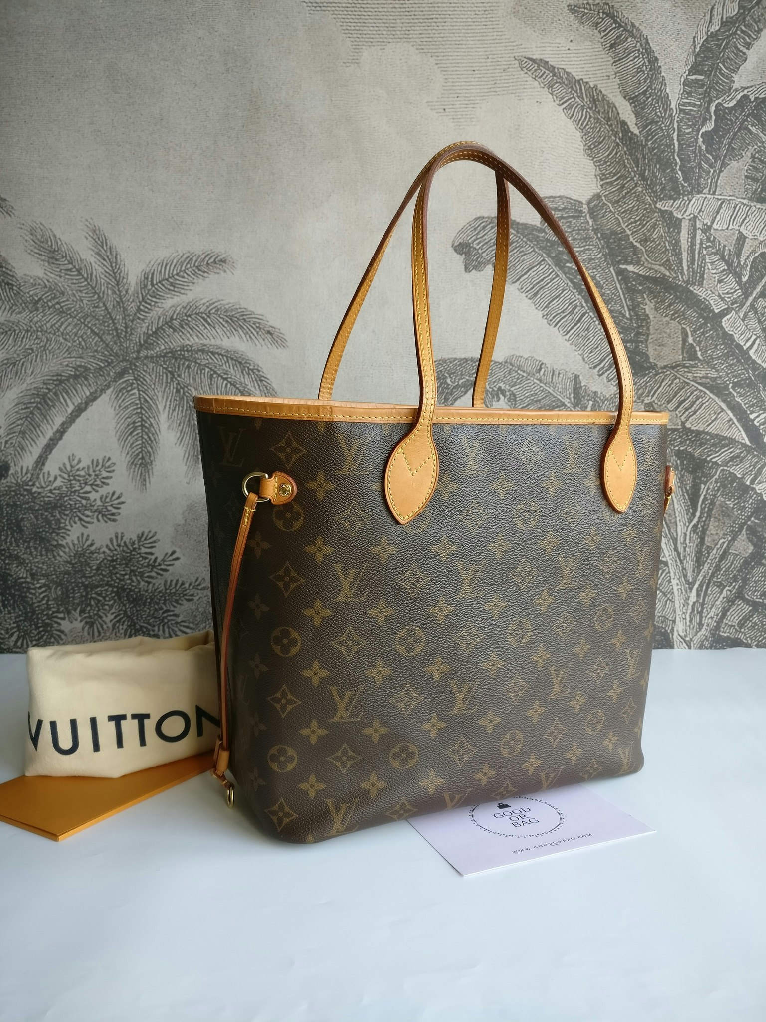 Louis Vuitton Neverfull MM