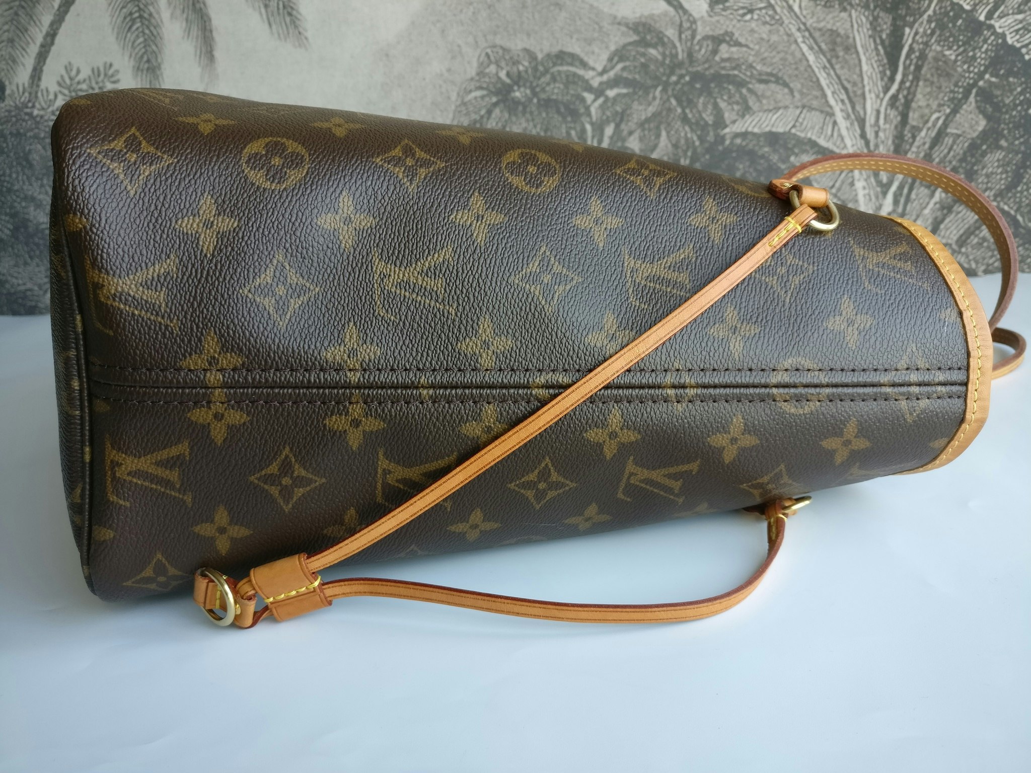 Louis Vuitton Neverfull MM