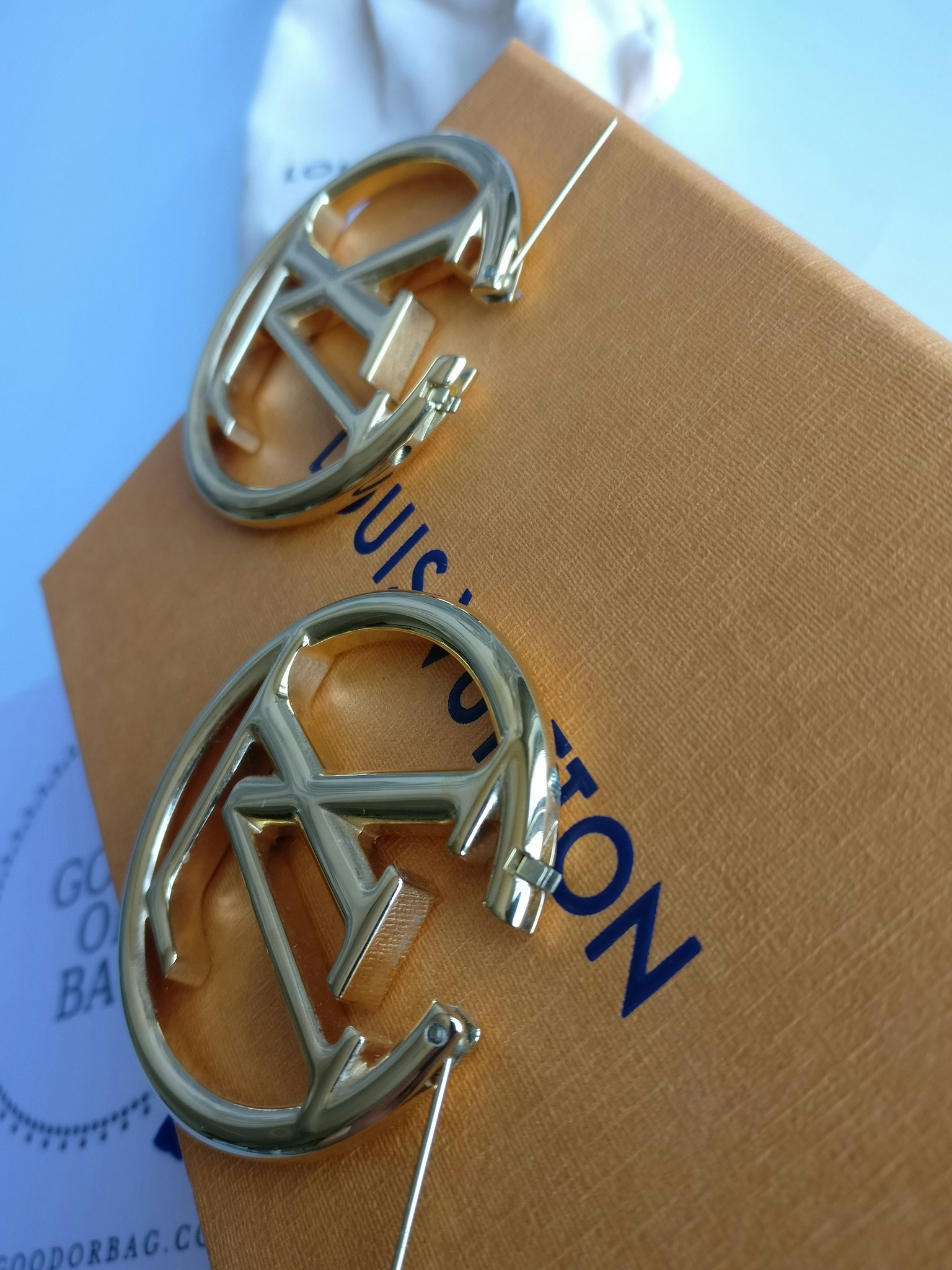 Louis Vuitton Louise Hoop GM earrings