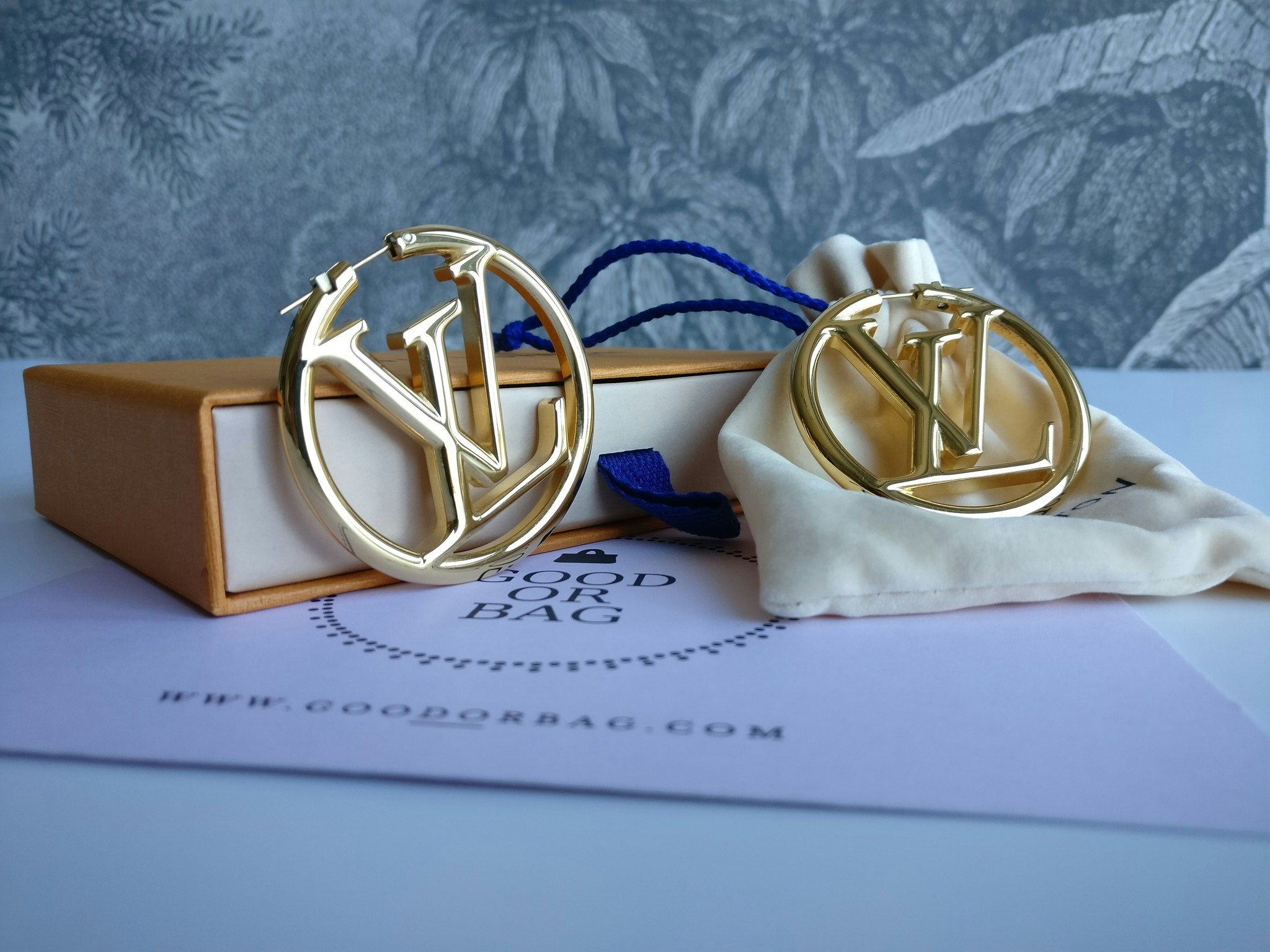 Louis Vuitton Louise Hoop GM earrings