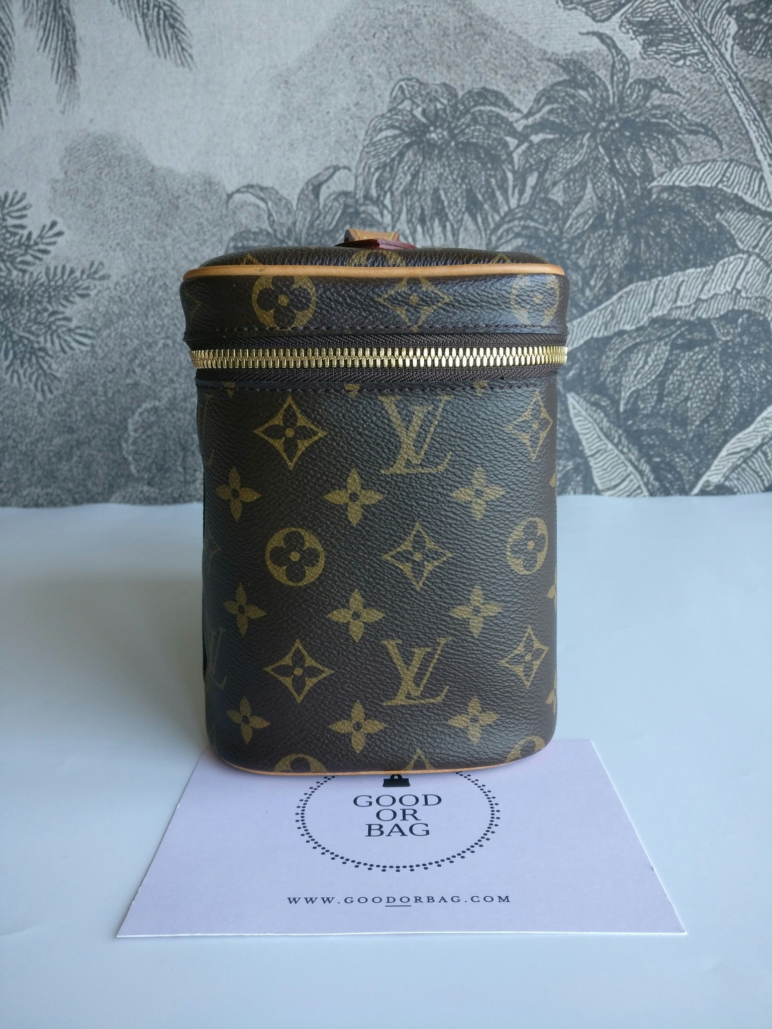 Louis Vuitton Nice BB Vanity