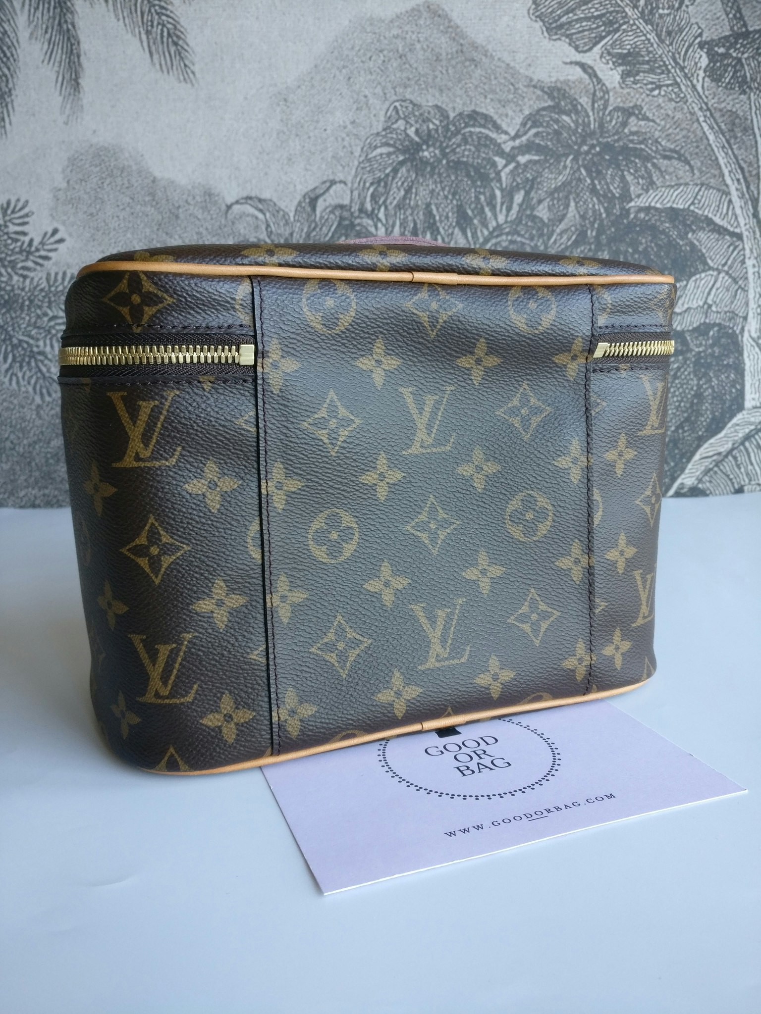 Louis Vuitton Nice BB Vanity