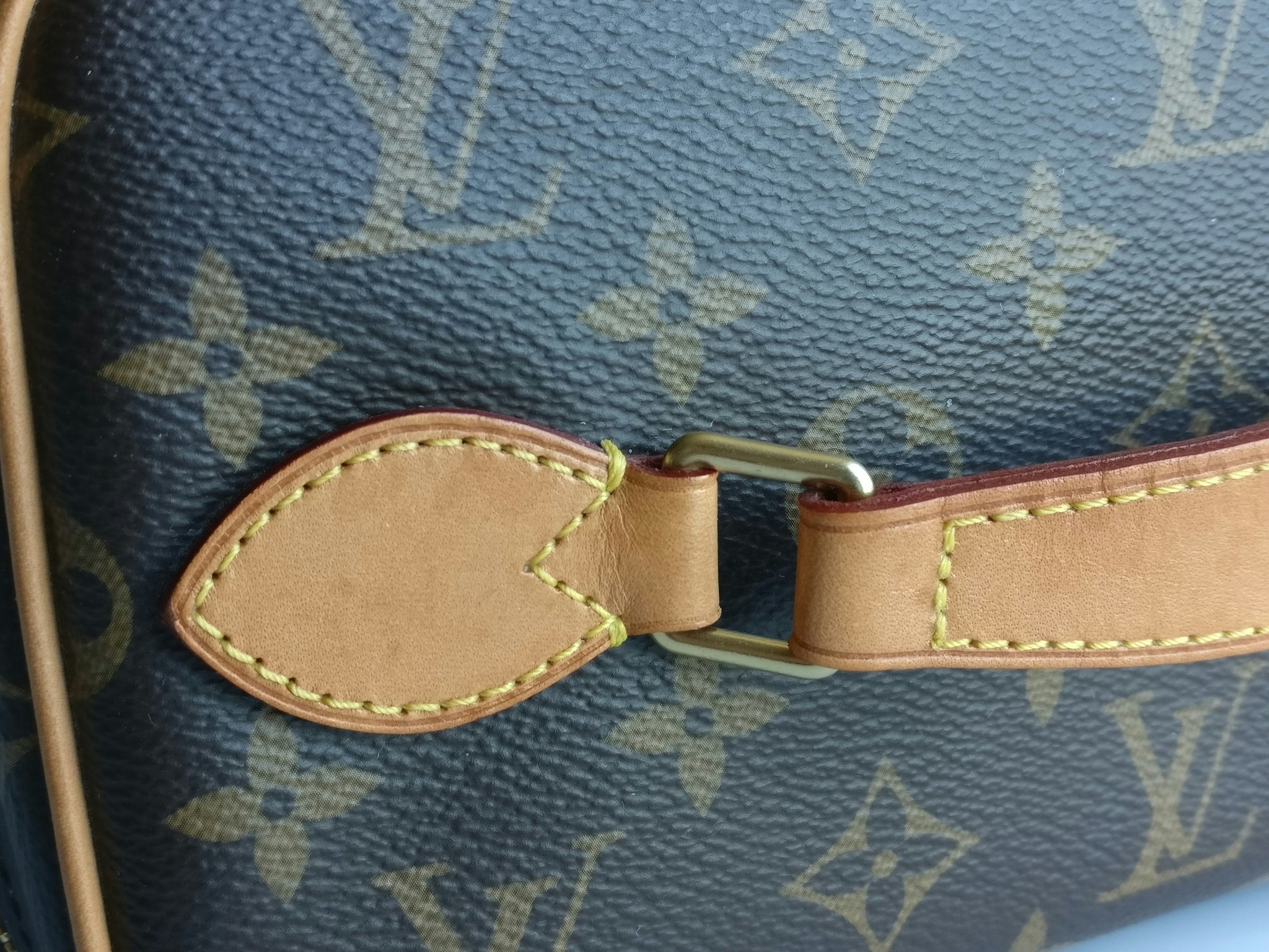 Louis Vuitton Nice BB Vanity