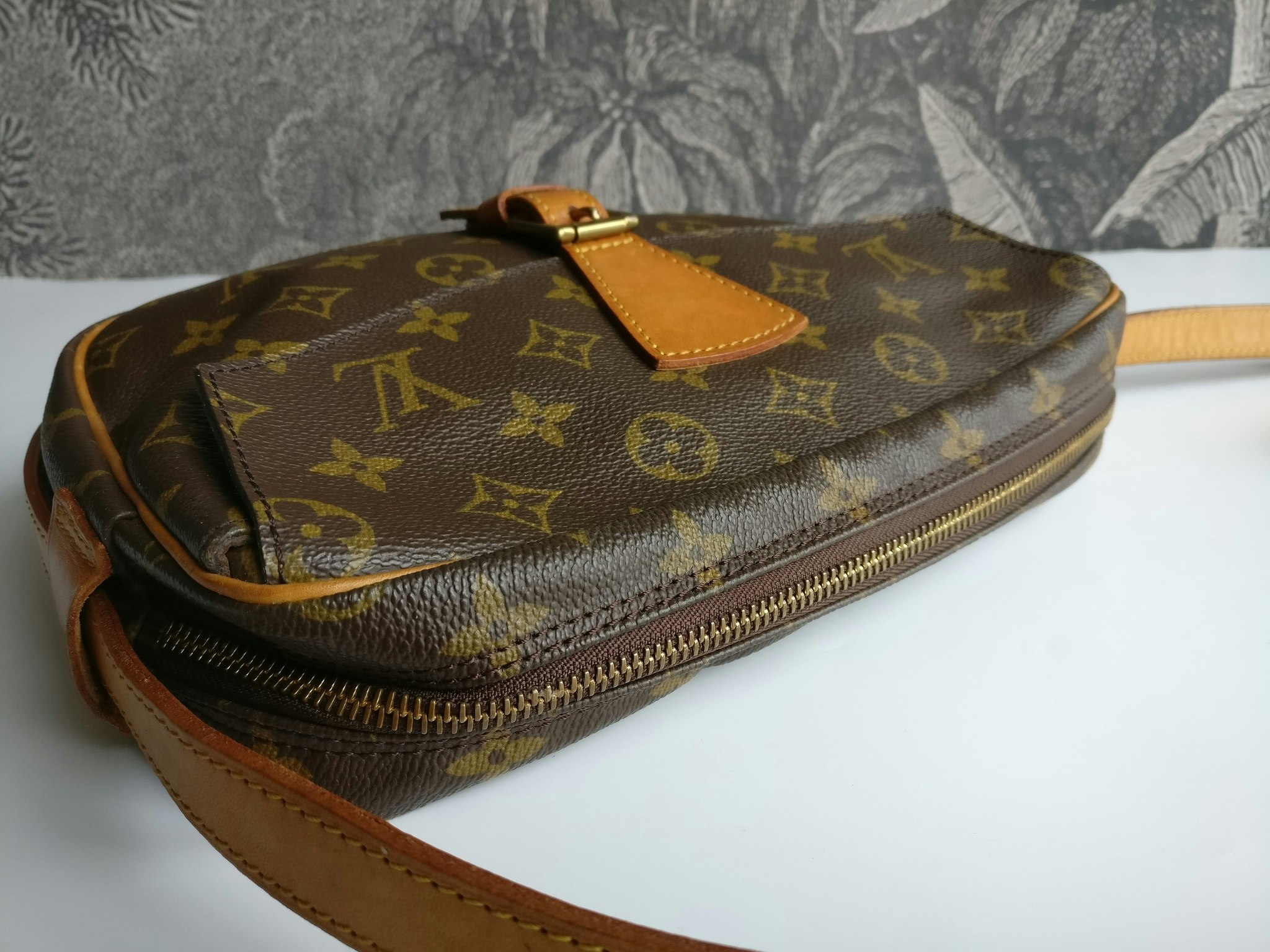 Louis Vuitton Jeune Fille GM