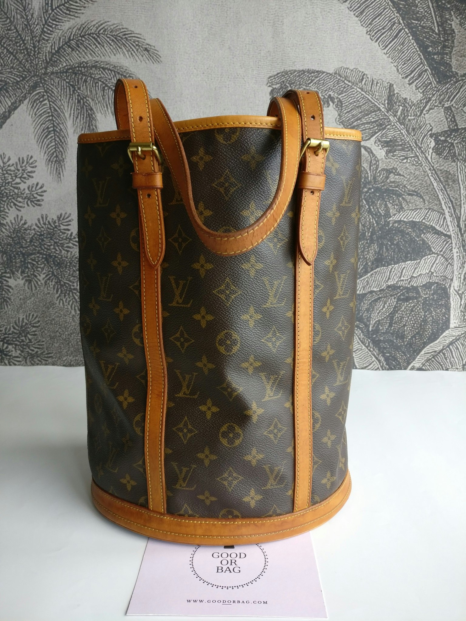 Louis Vuitton Bucket GM