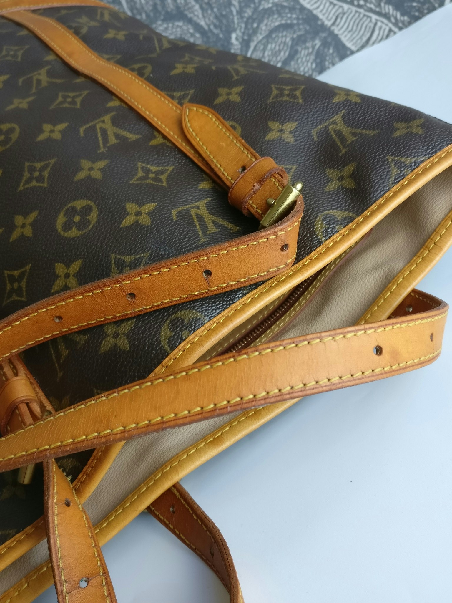 Louis Vuitton Bucket GM