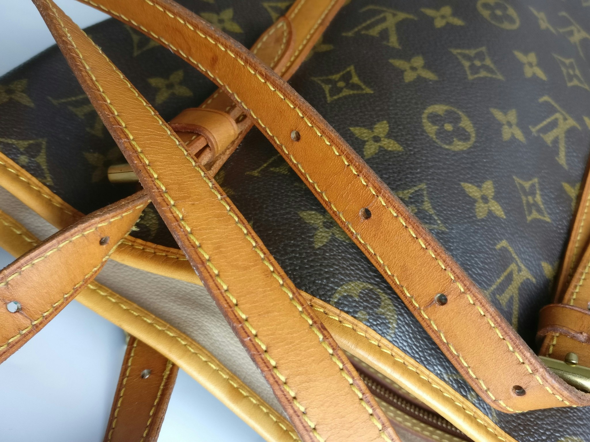 Louis Vuitton Bucket GM