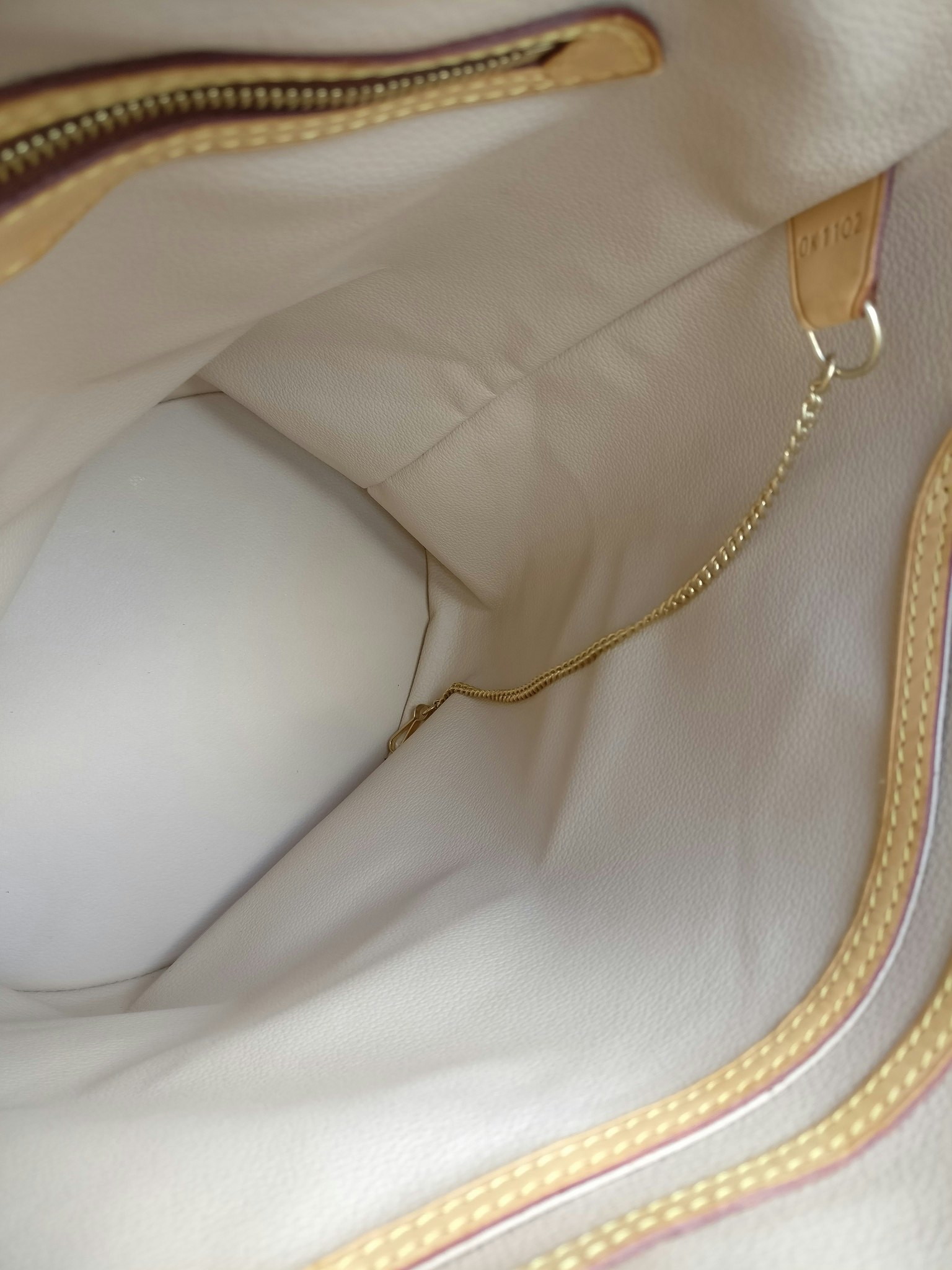 Louis Vuitton Bucket GM