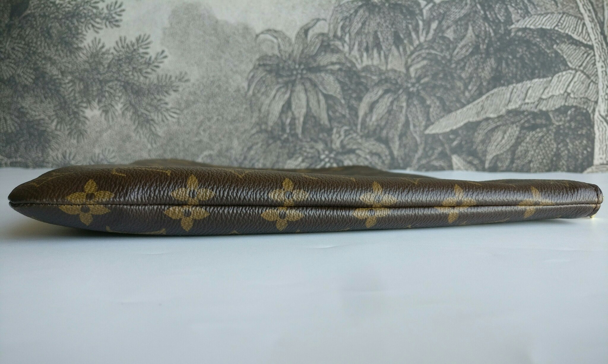 Louis Vuitton Etui Voyage GM