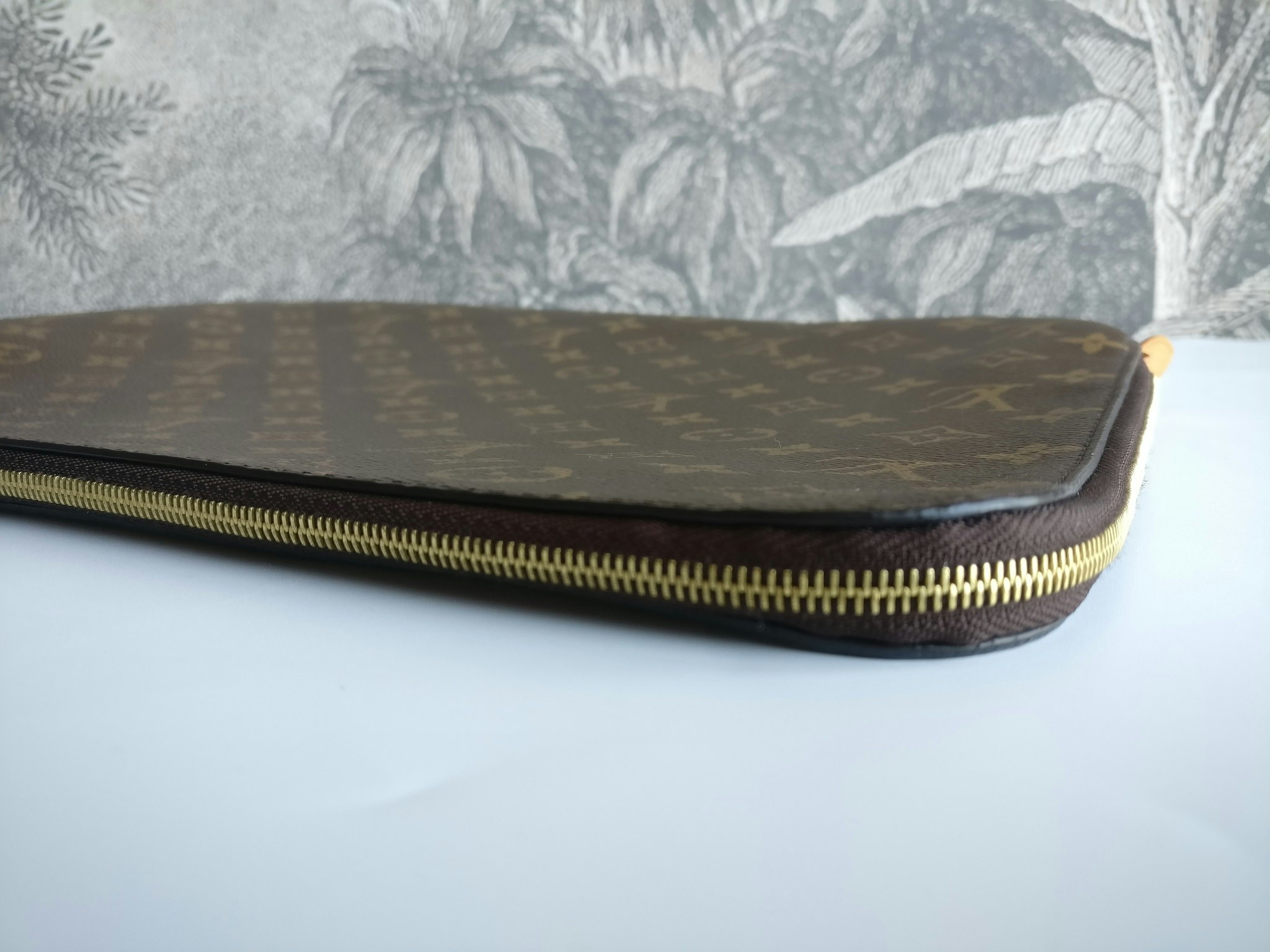 Louis Vuitton Etui Voyage GM