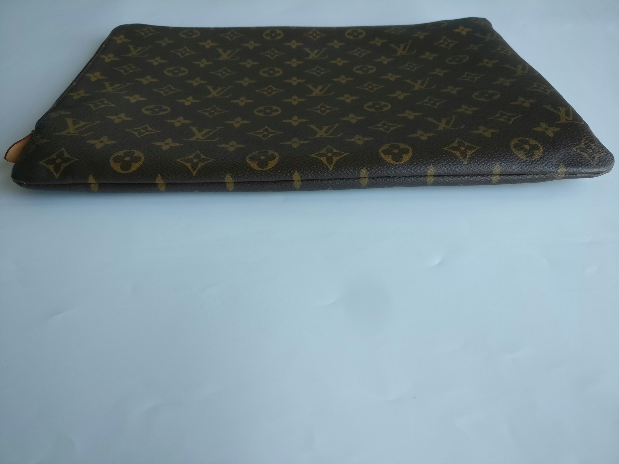 Louis Vuitton Etui Voyage GM