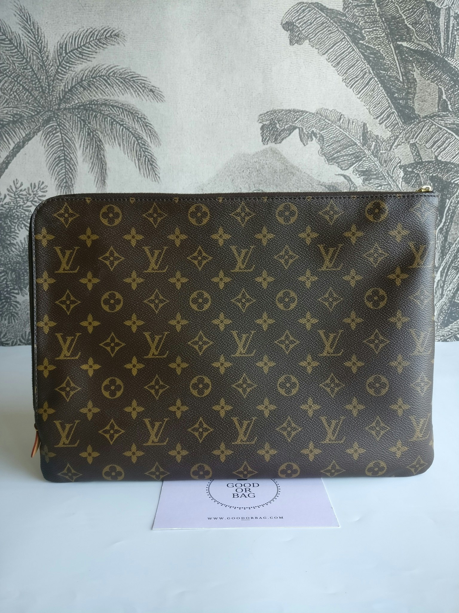Louis Vuitton Etui Voyage GM