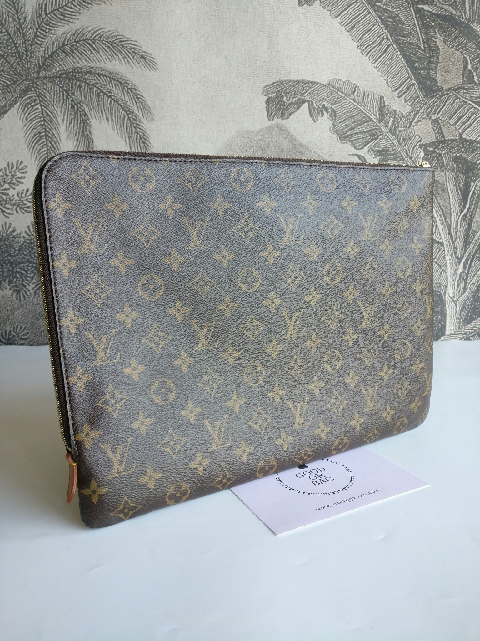 Louis Vuitton Etui Voyage GM