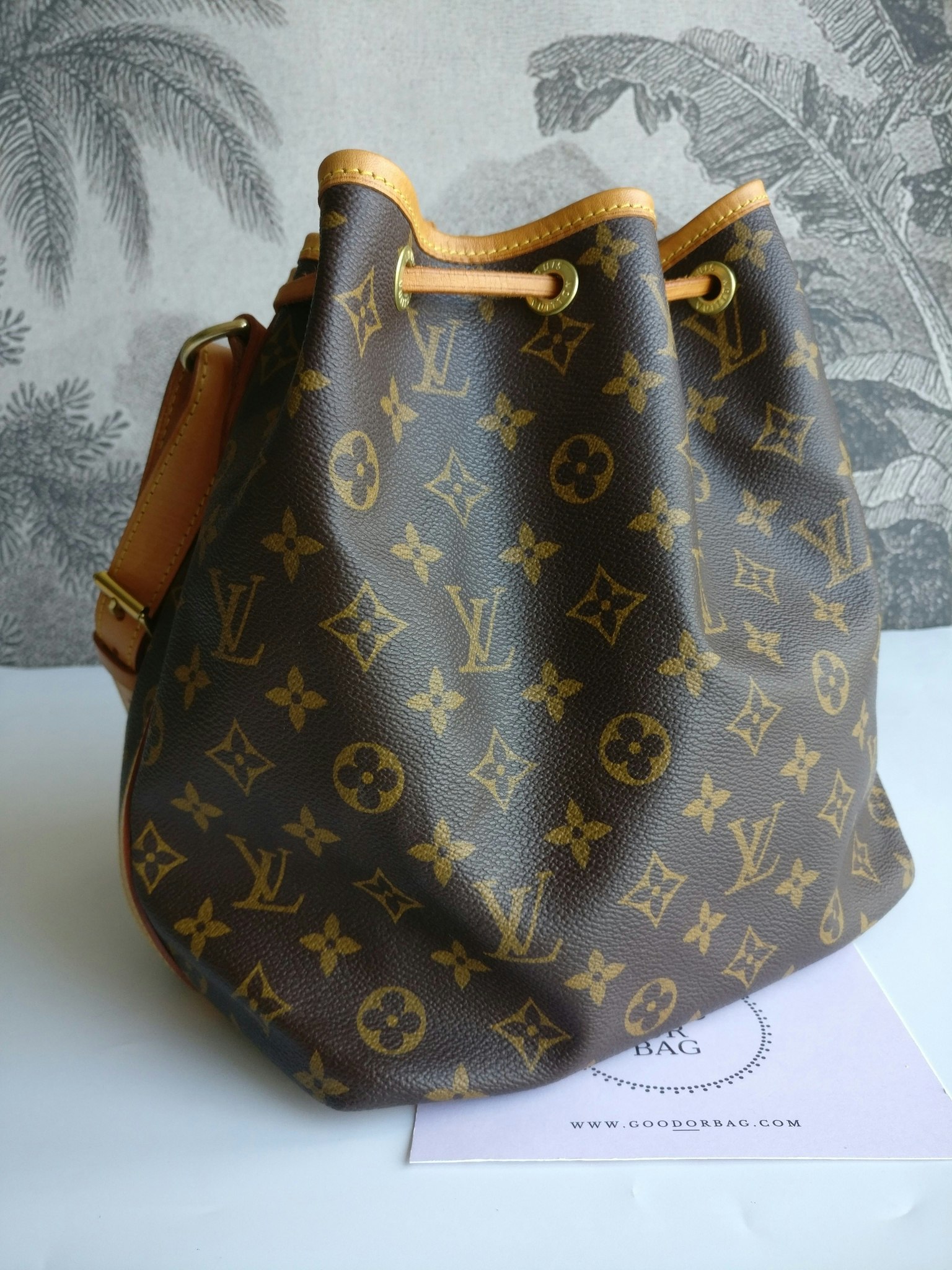 Louis Vuitton Petit Noé