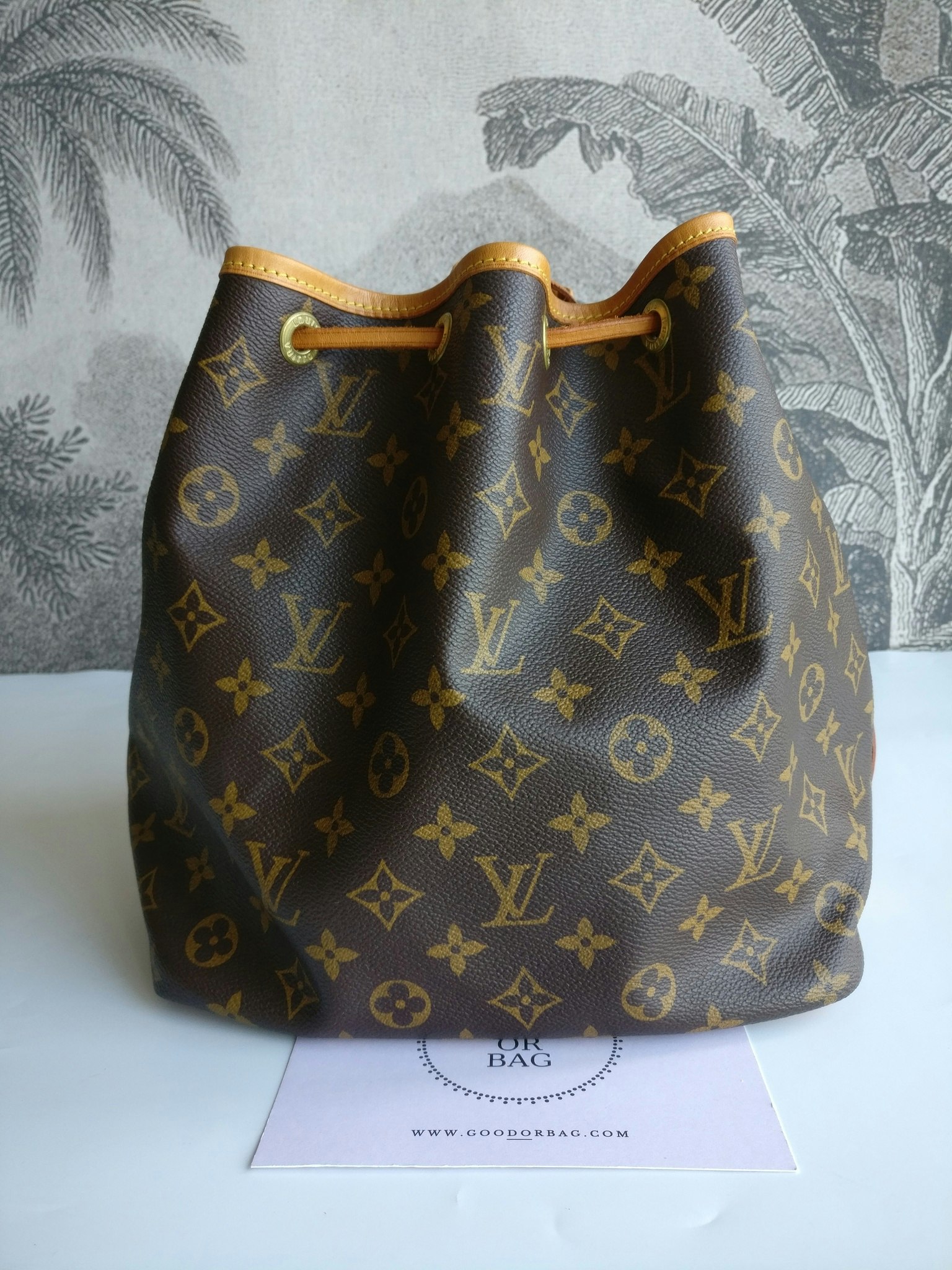 Louis Vuitton Petit Noé