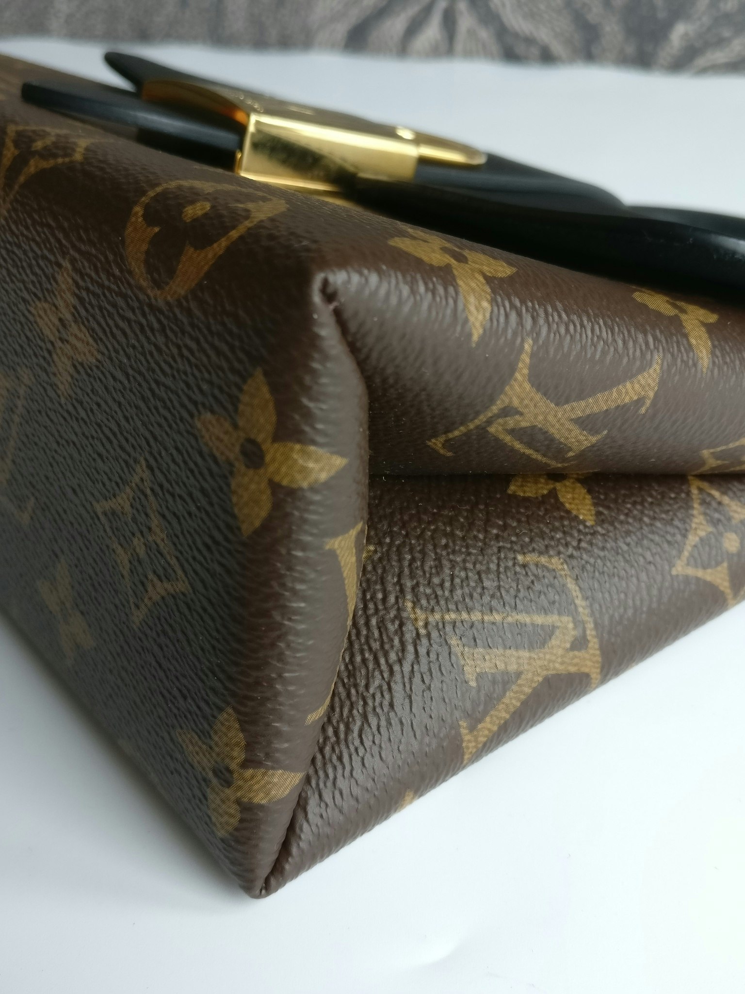 Louis Vuitton Locky BB black monogram