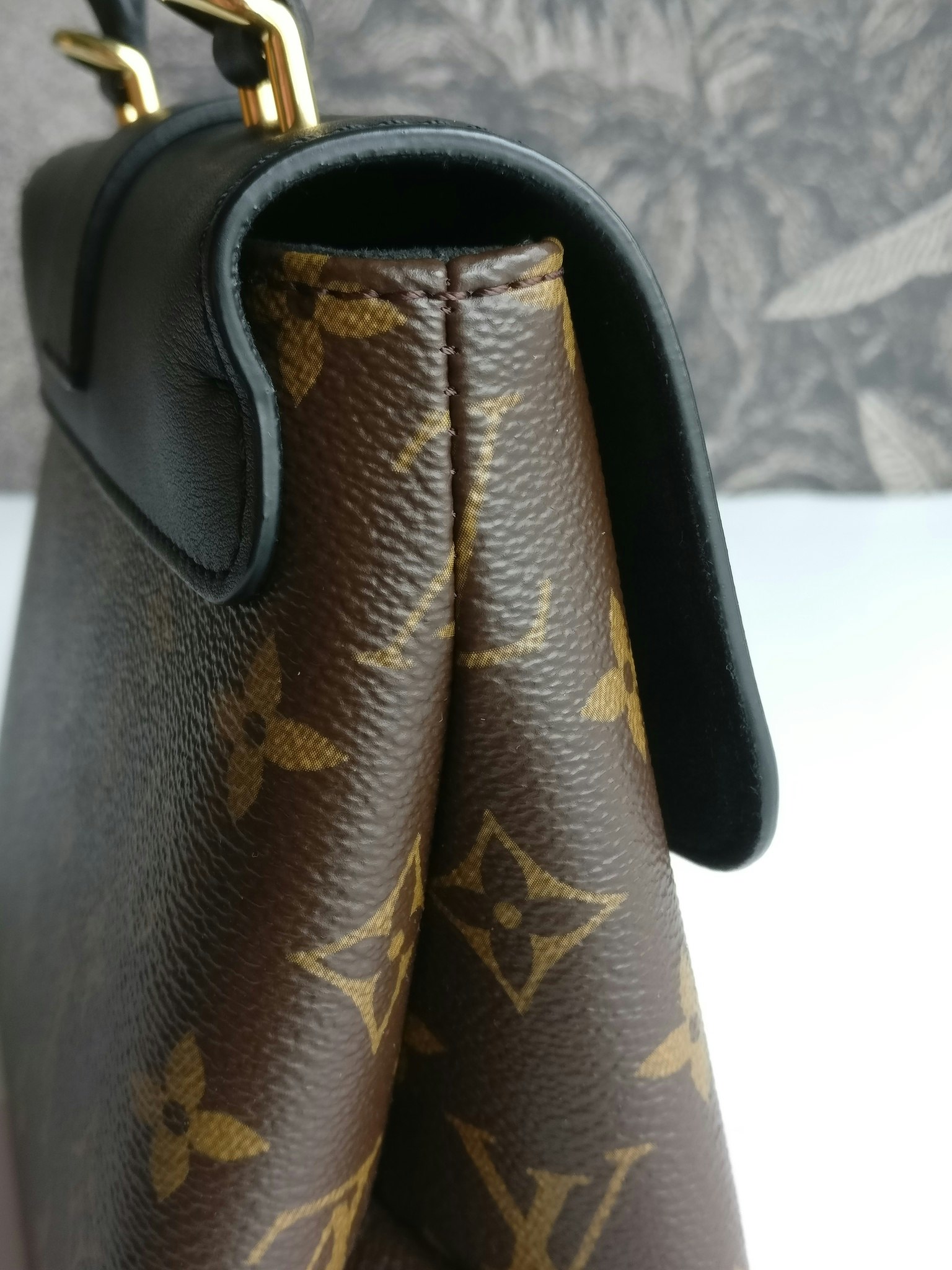 Louis Vuitton Locky BB black monogram