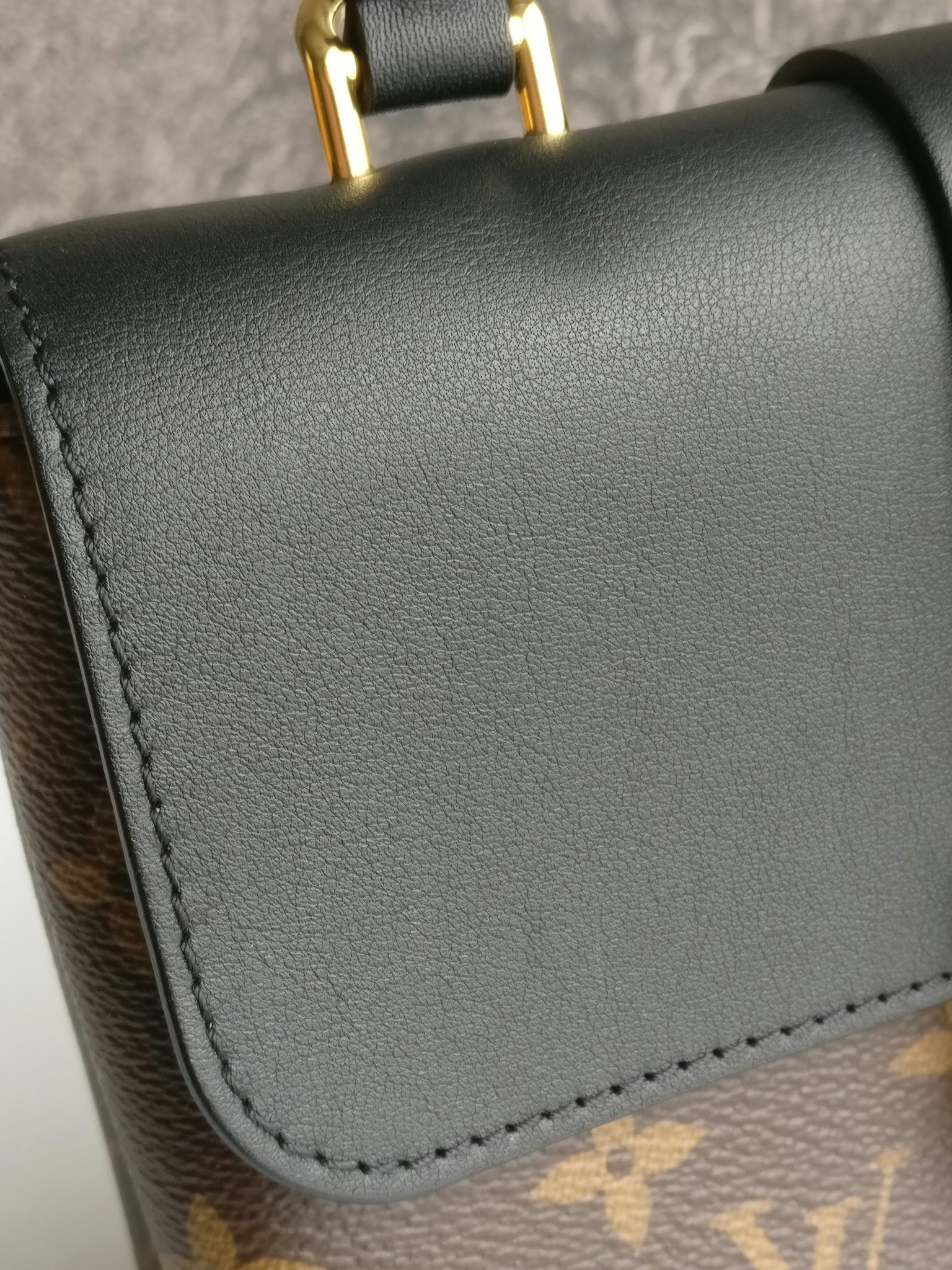 Louis Vuitton Locky BB black monogram
