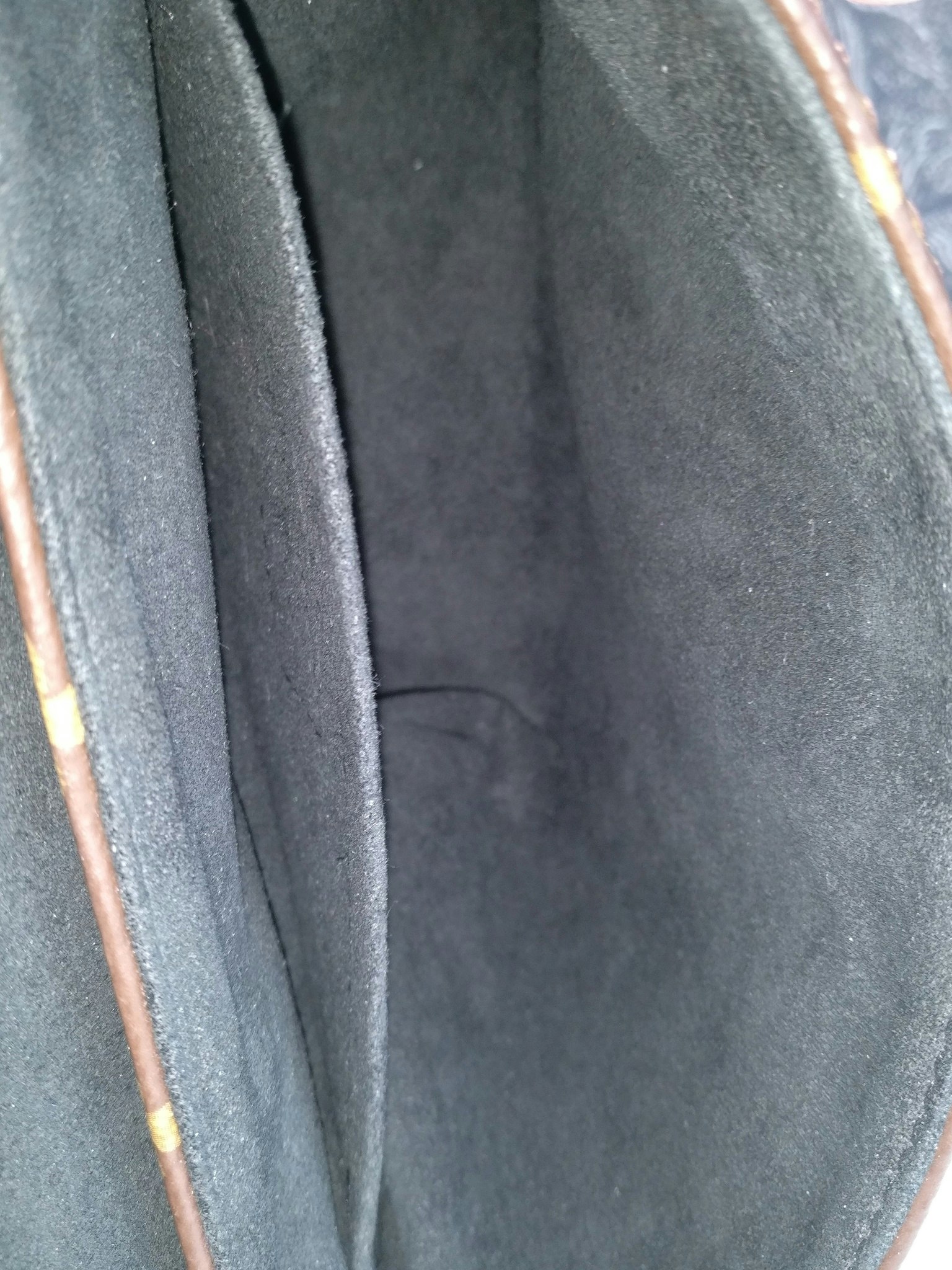 Louis Vuitton Locky BB black monogram