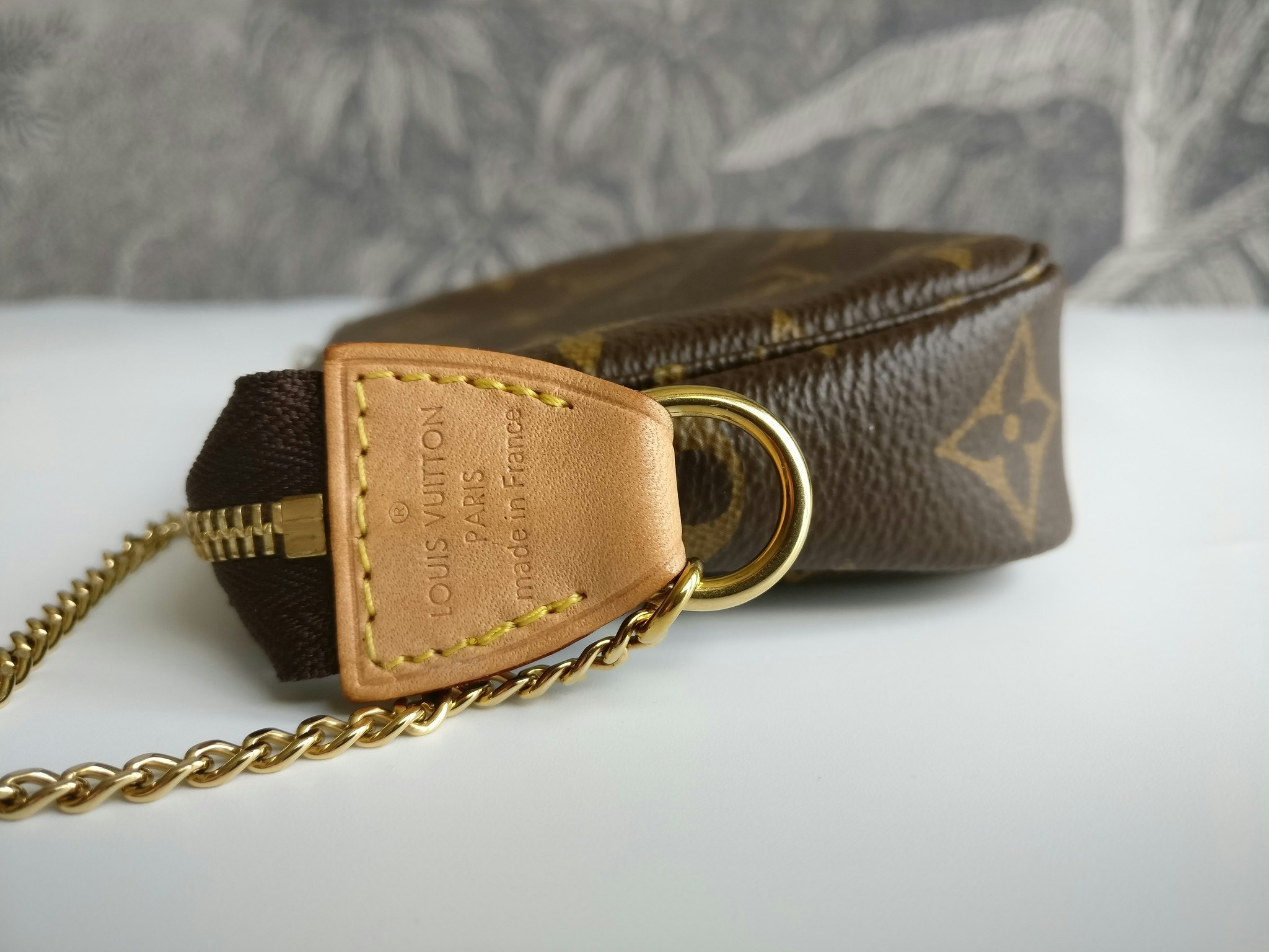 Louis Vuitton Mini Pochette Accessoires monogram