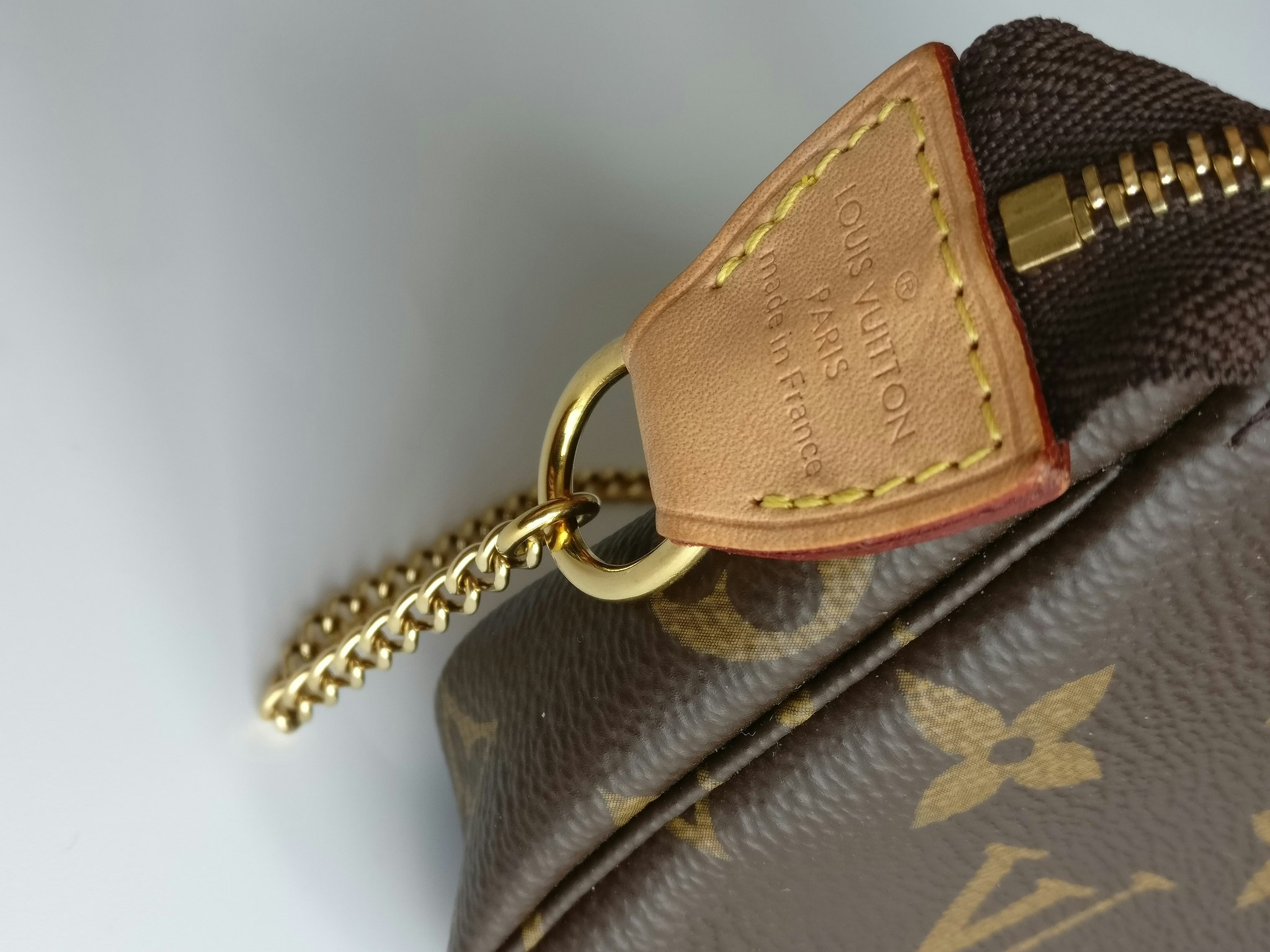 Louis Vuitton Mini Pochette Accessoires monogram