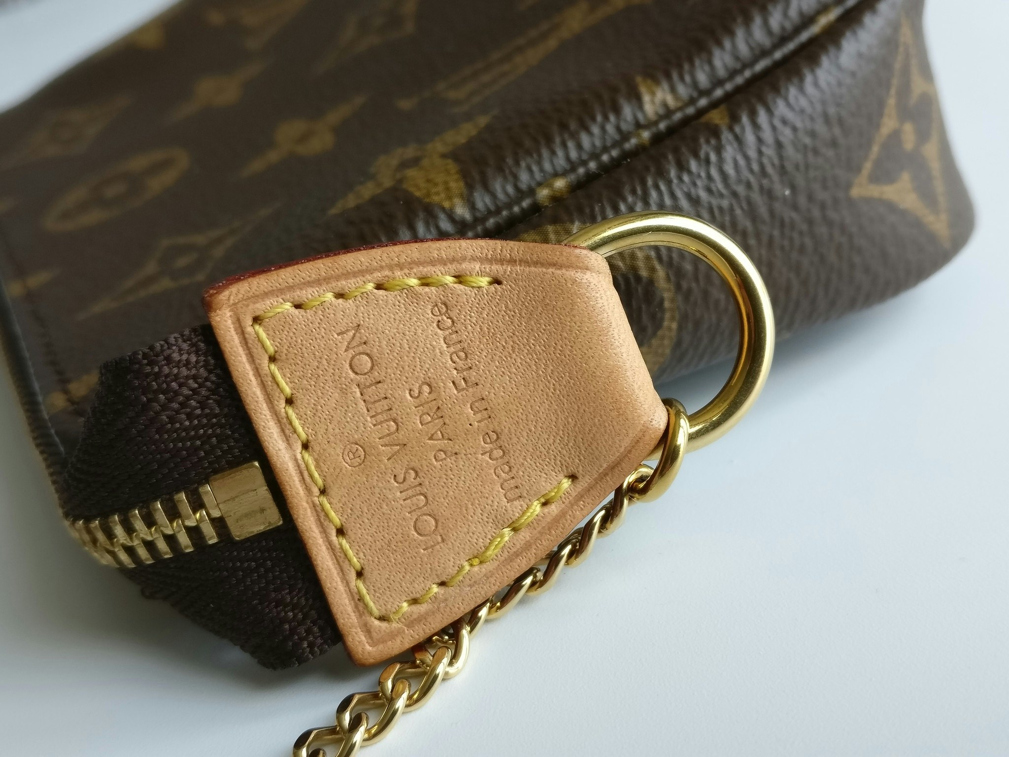 Louis Vuitton Mini Pochette Accessoires monogram