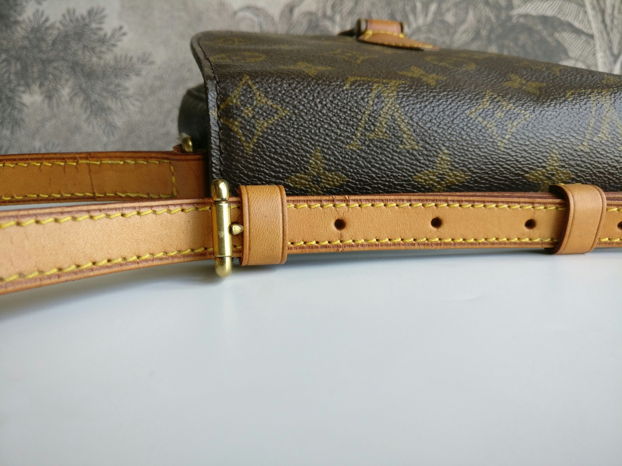 Louis Vuitton St Cloud MM