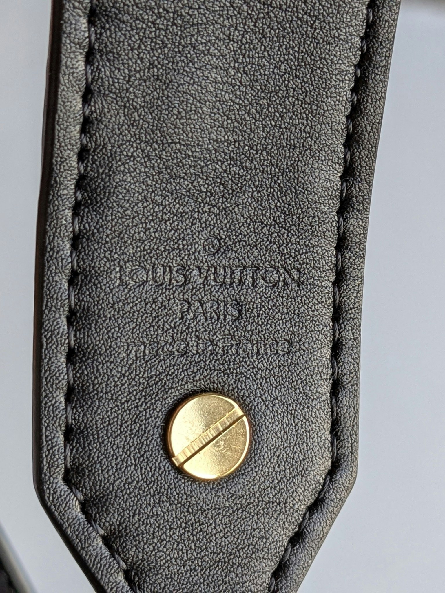 Louis Vuitton Bandouliere XL shoulder strap