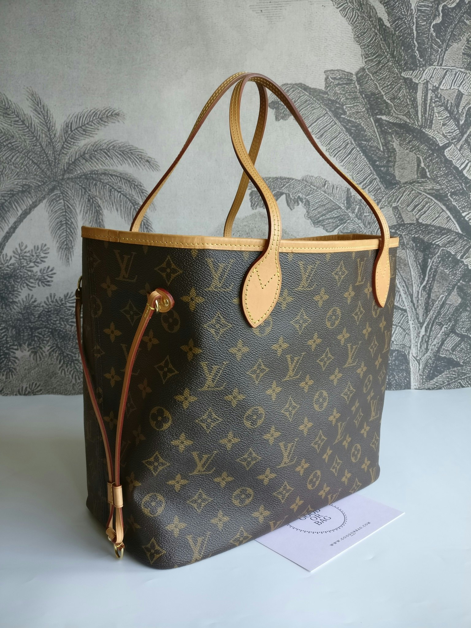 Louis Vuitton Neverfull MM monogram