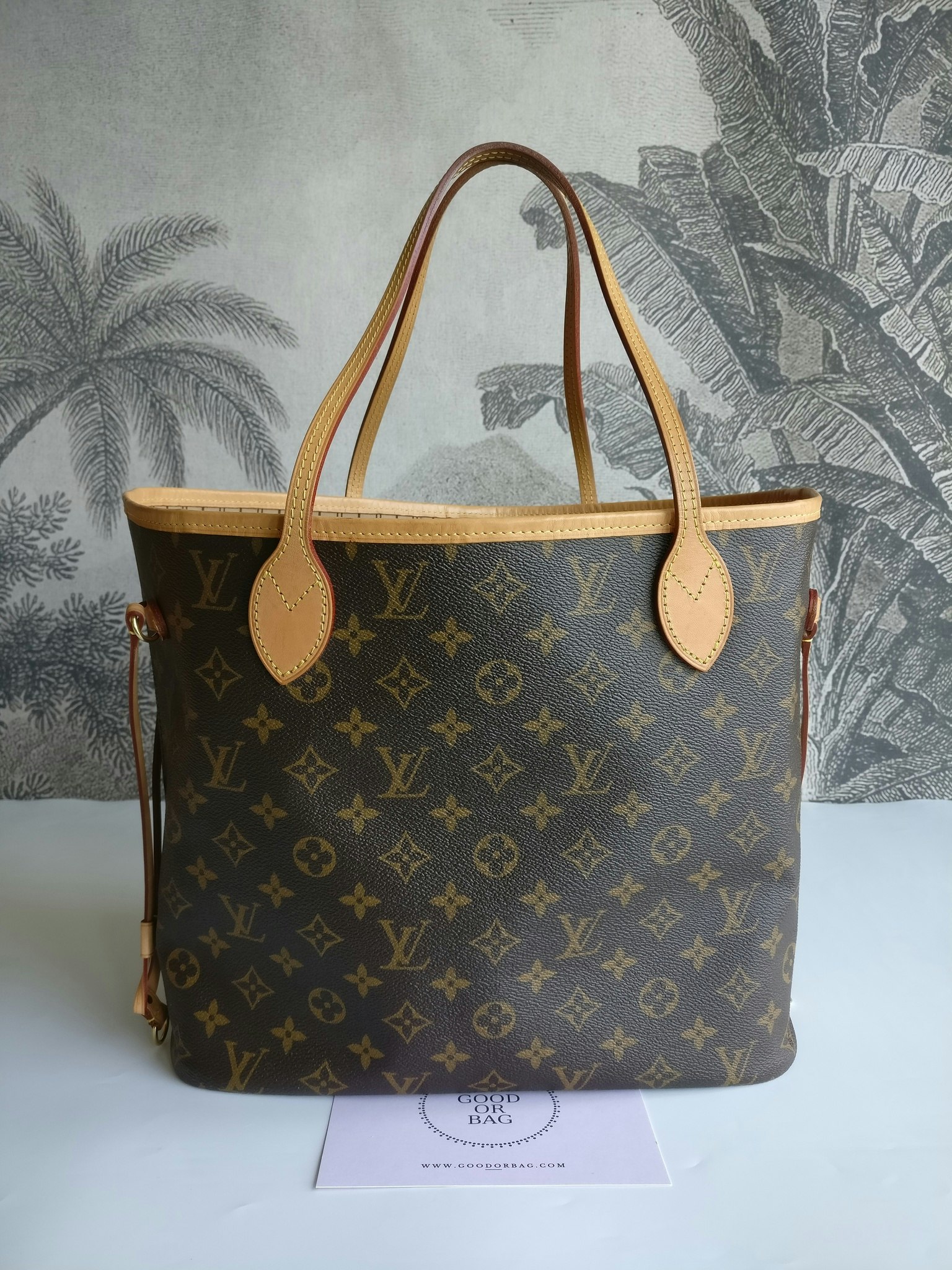 Louis Vuitton Neverfull MM monogram