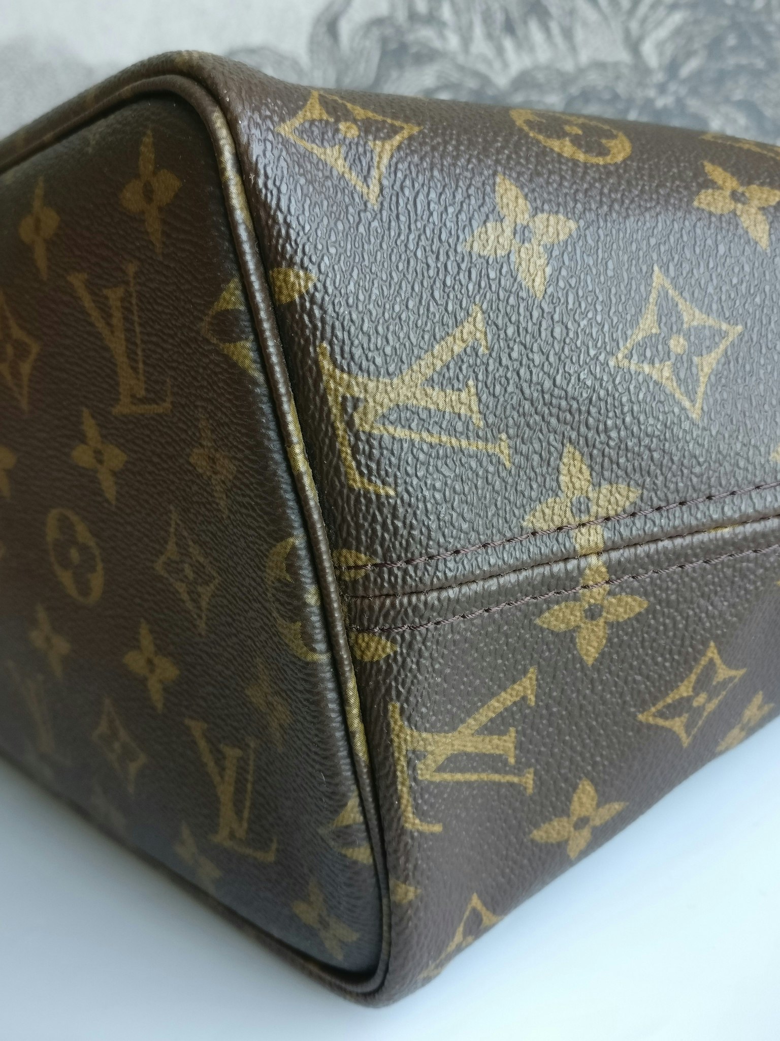 Louis Vuitton Neverfull MM monogram