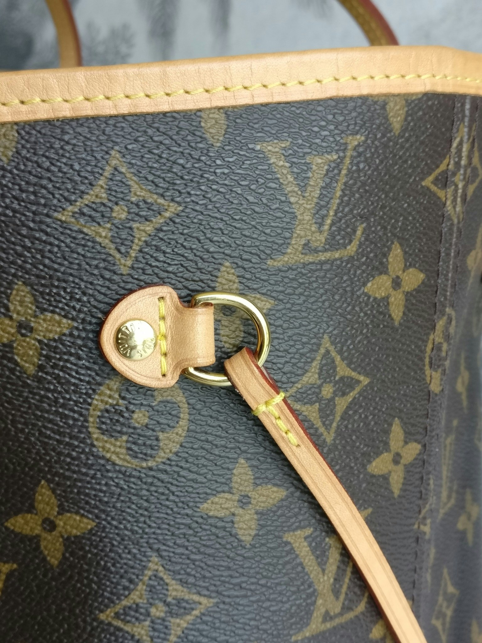 Louis Vuitton Neverfull MM monogram