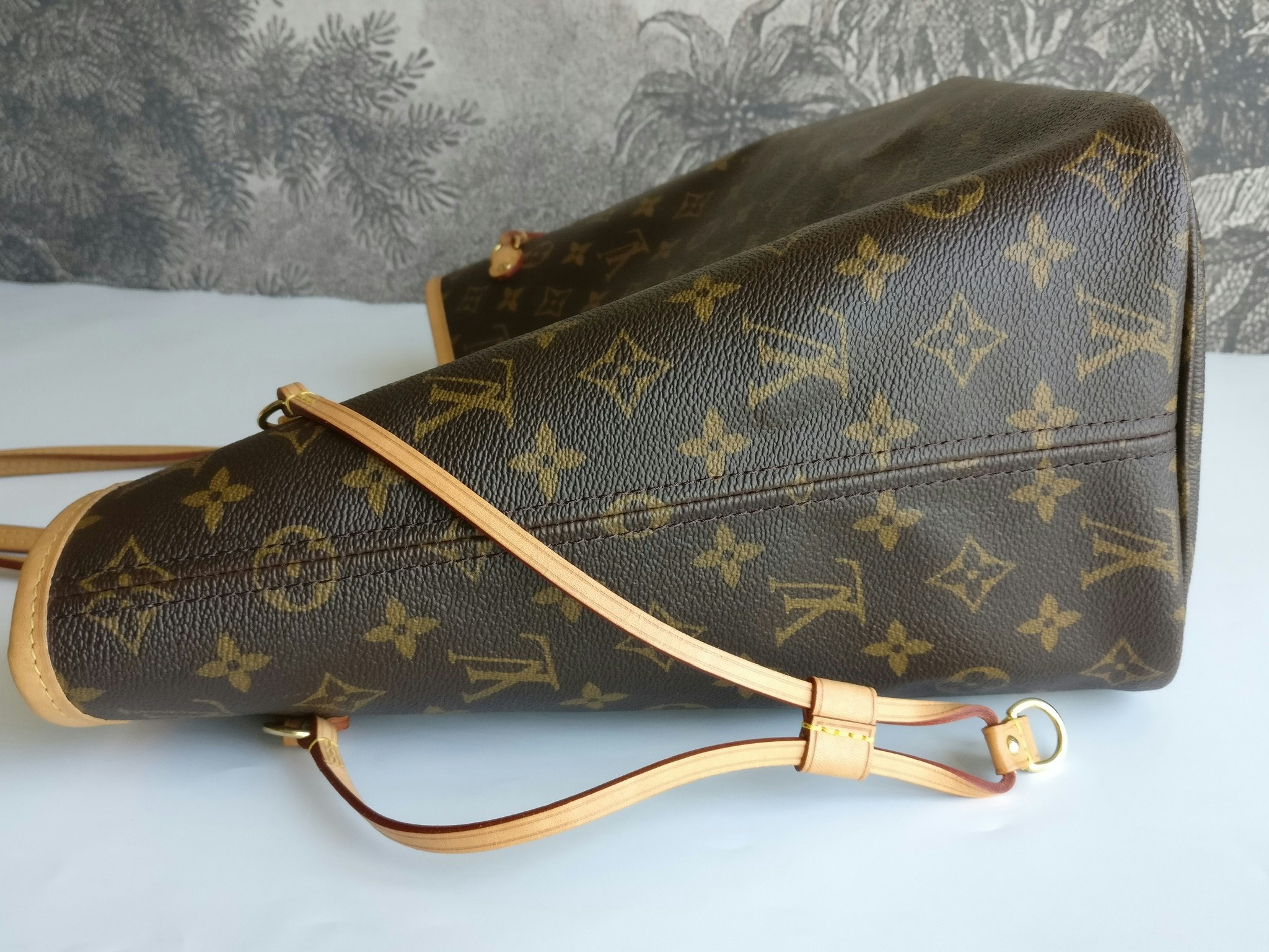 Louis Vuitton Neverfull MM monogram
