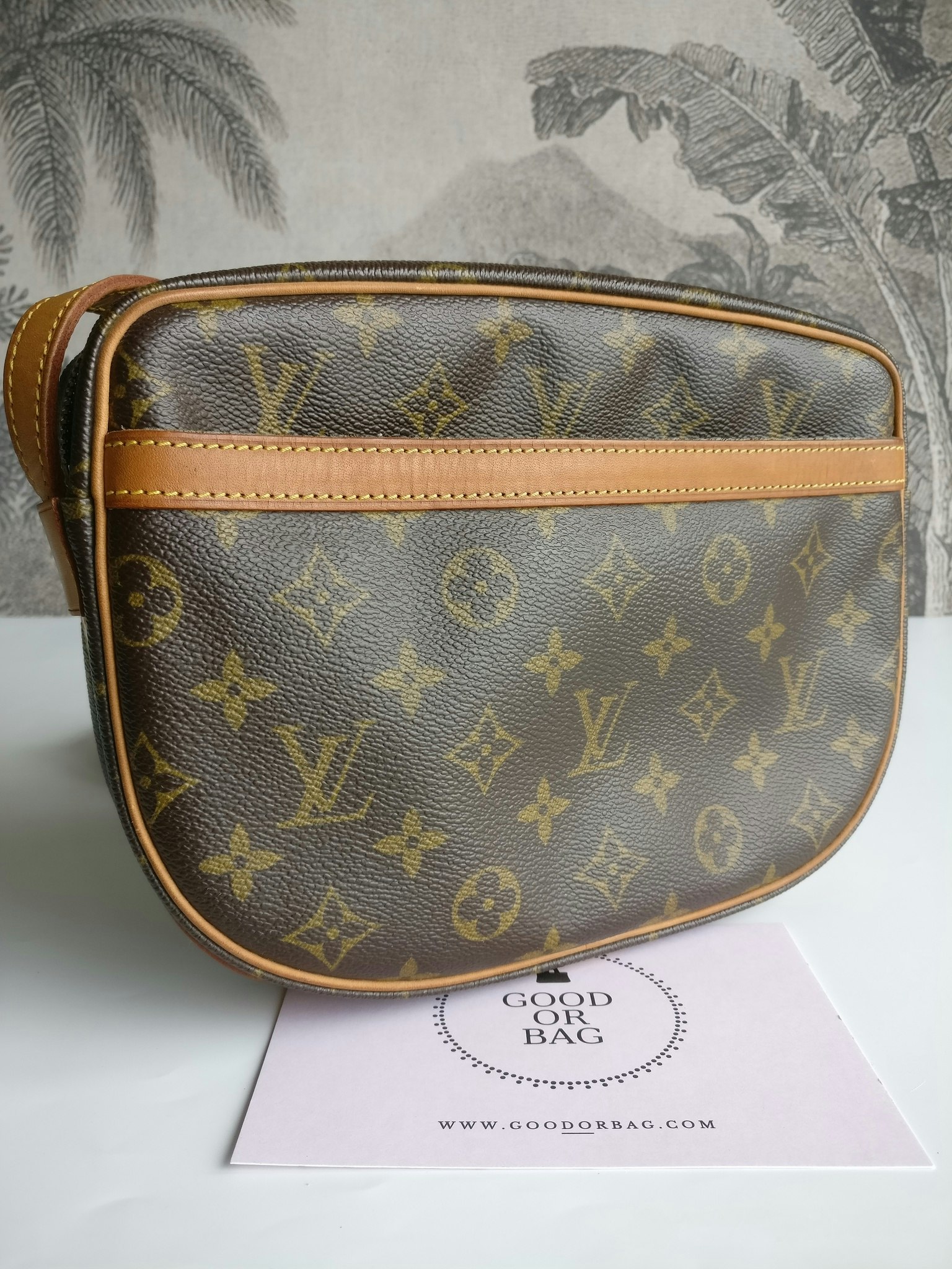 Louis Vuitton Jeune Fille MM