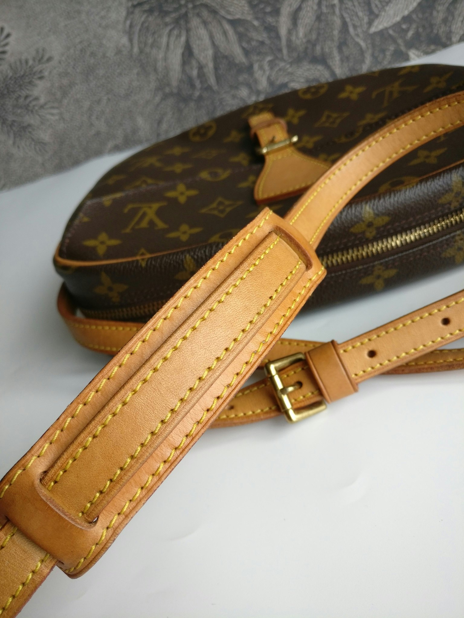 Louis Vuitton Jeune Fille MM