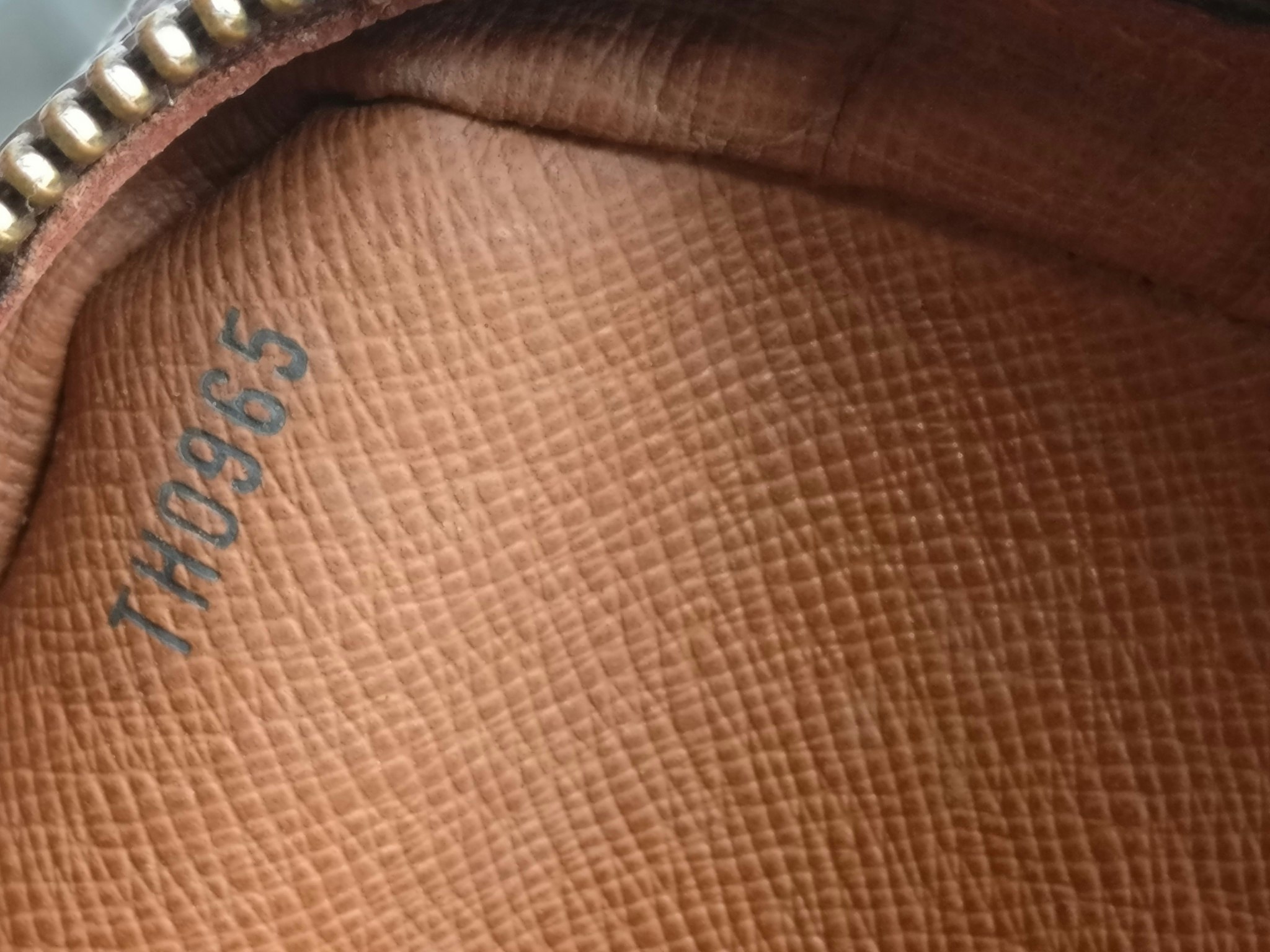 Louis Vuitton Jeune Fille MM