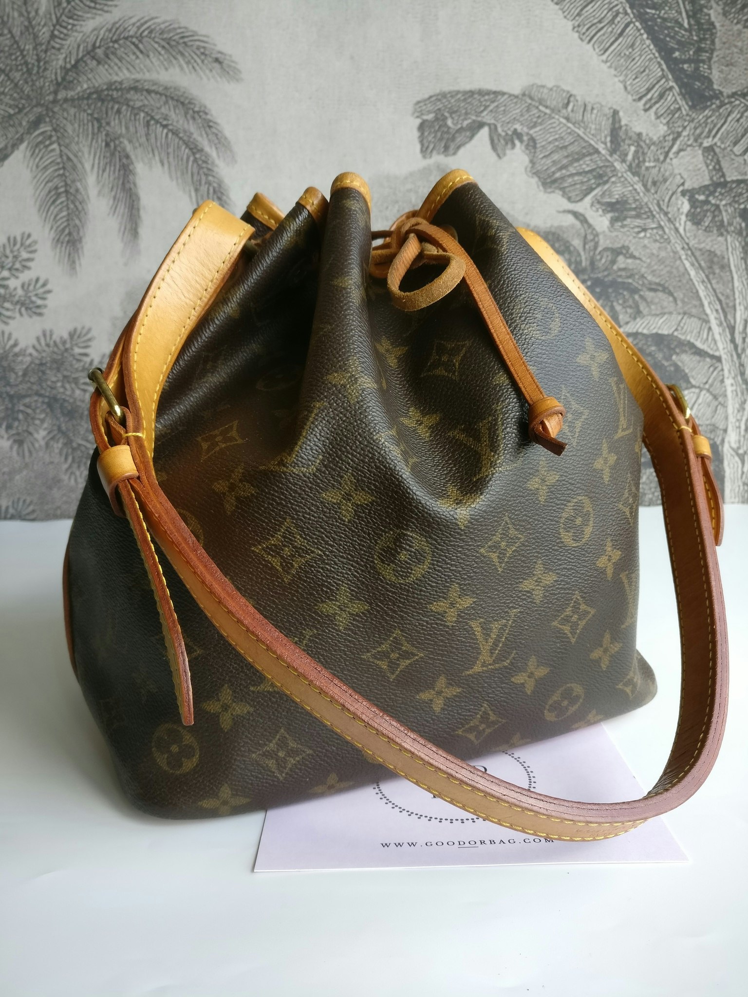 Louis Vuitton Petit Noé