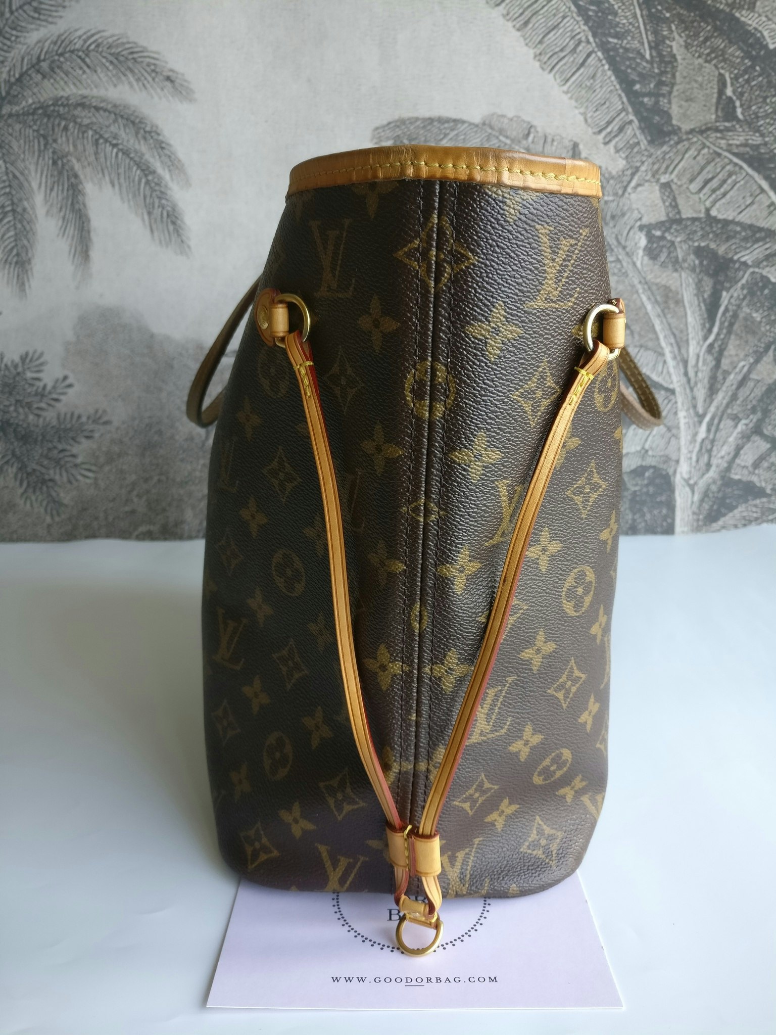 Louis Vuitton Neverfull MM