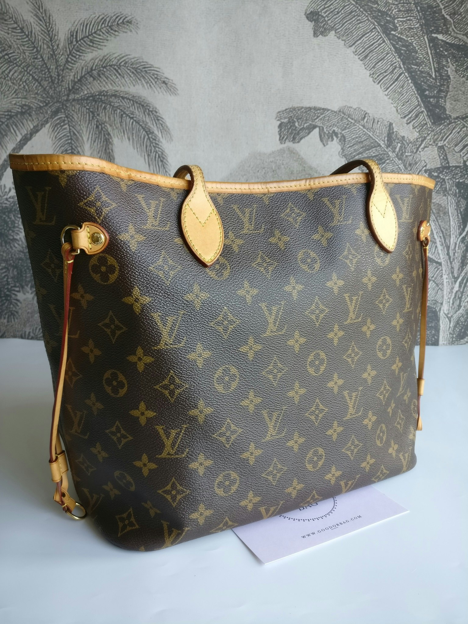 Louis Vuitton Neverfull MM
