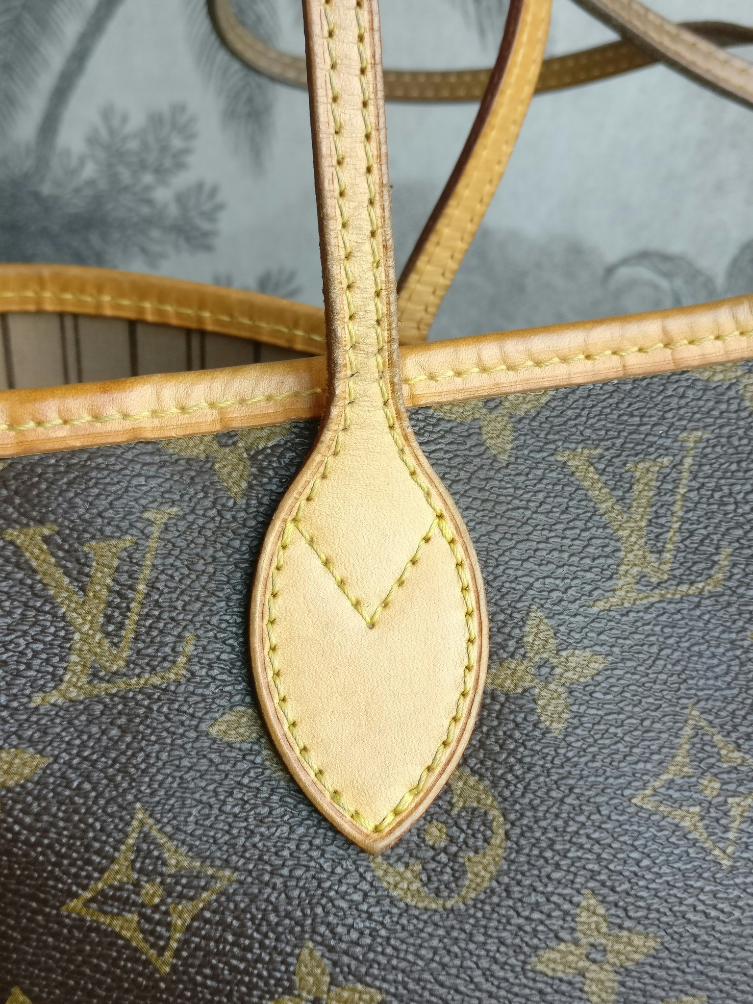 Louis Vuitton Neverfull MM