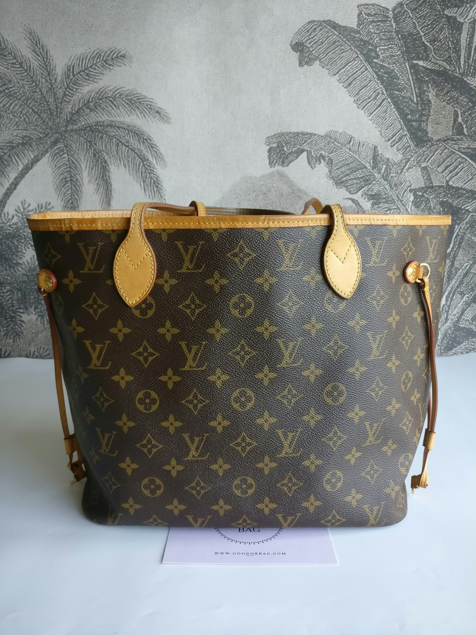 Louis Vuitton Neverfull MM