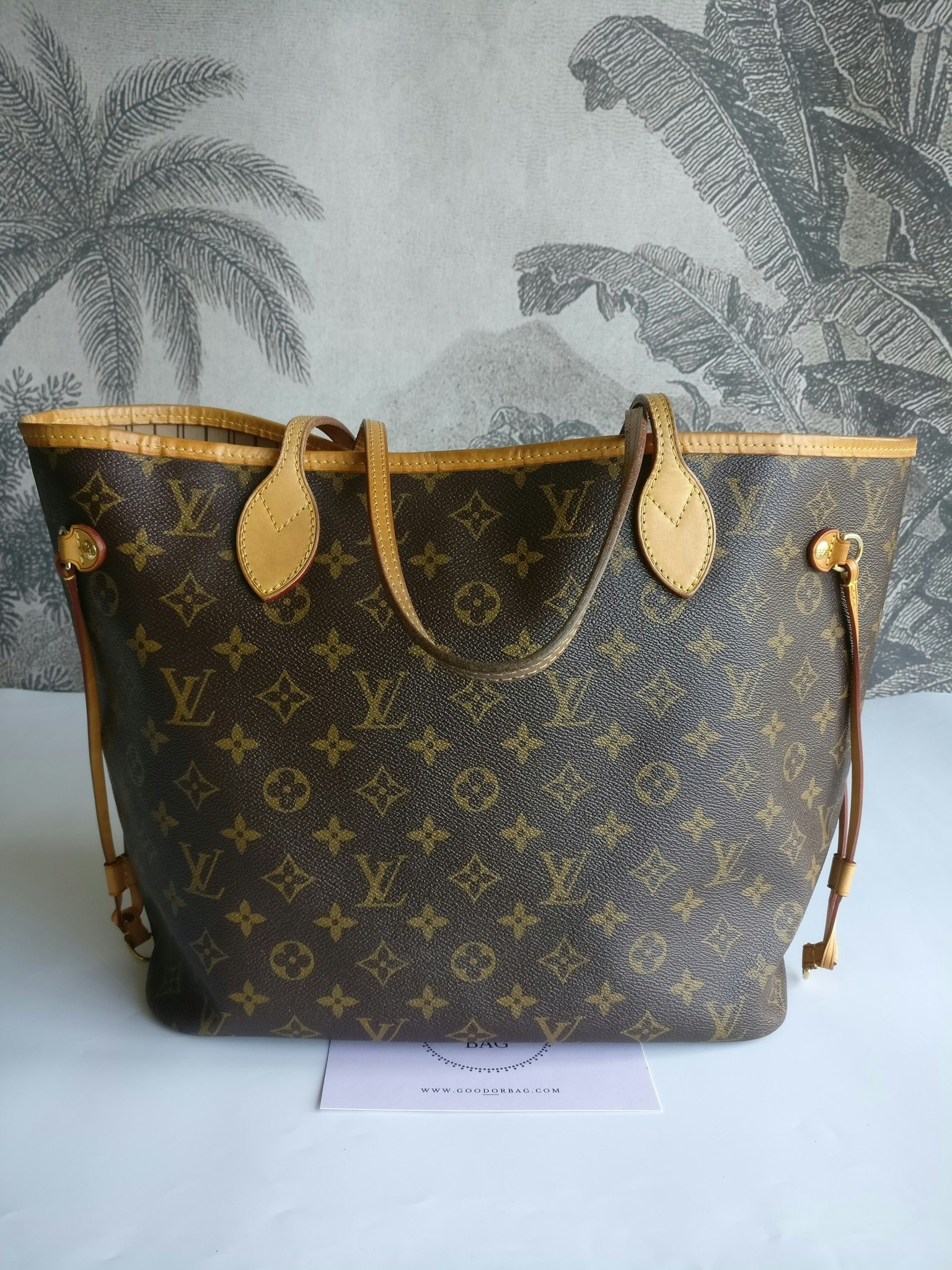 Louis Vuitton Neverfull MM