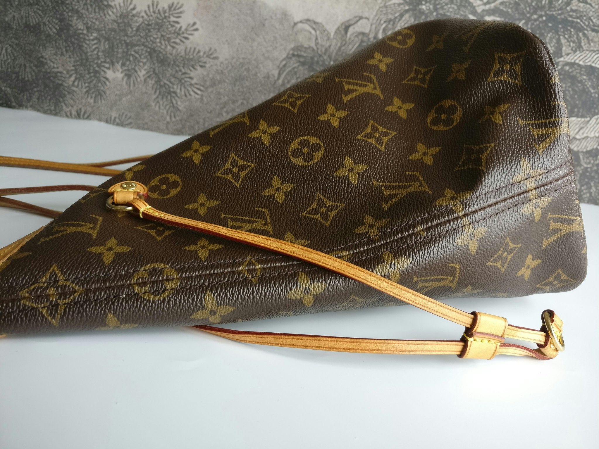 Louis Vuitton Neverfull MM