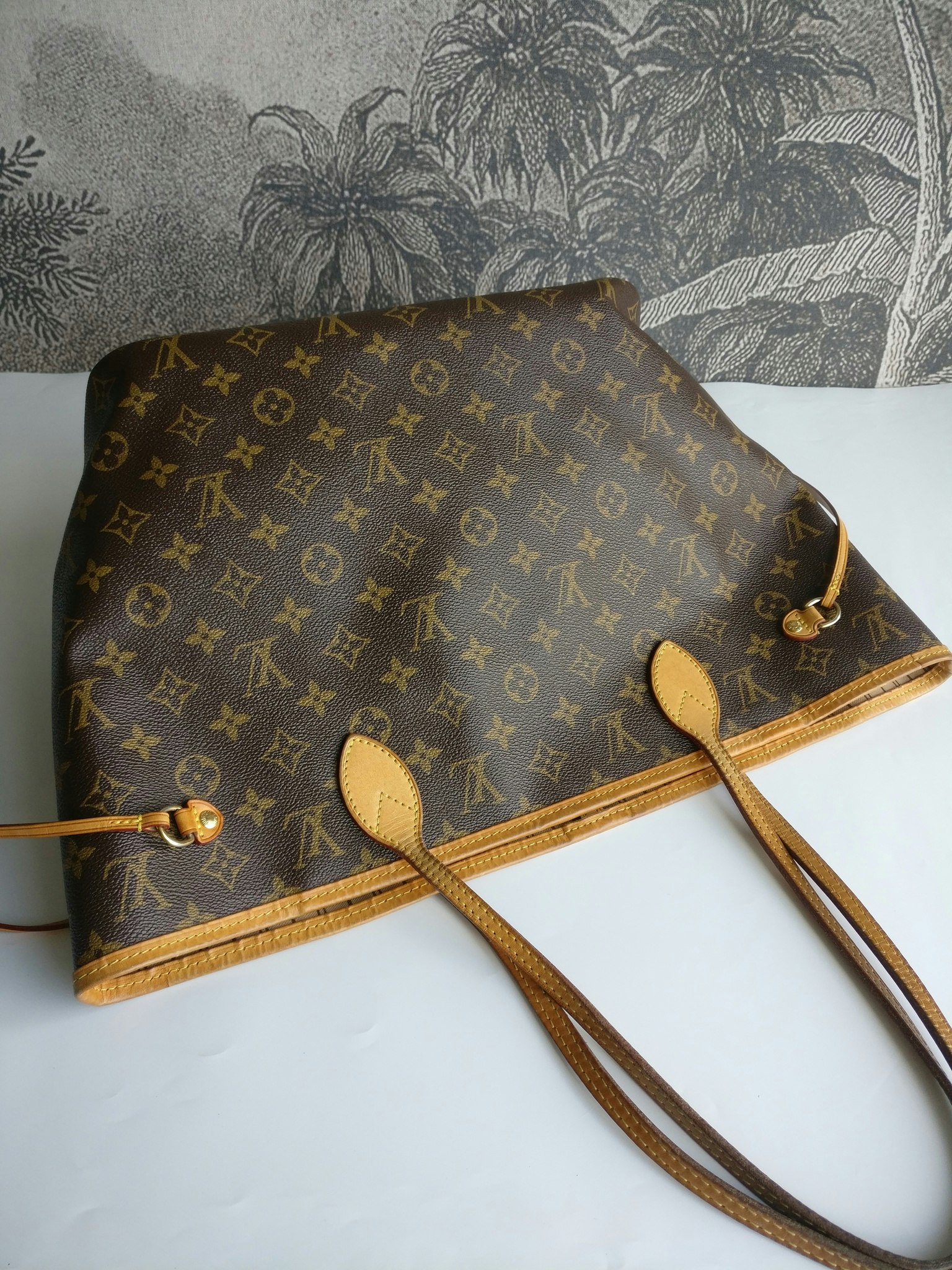 Louis Vuitton Neverfull MM