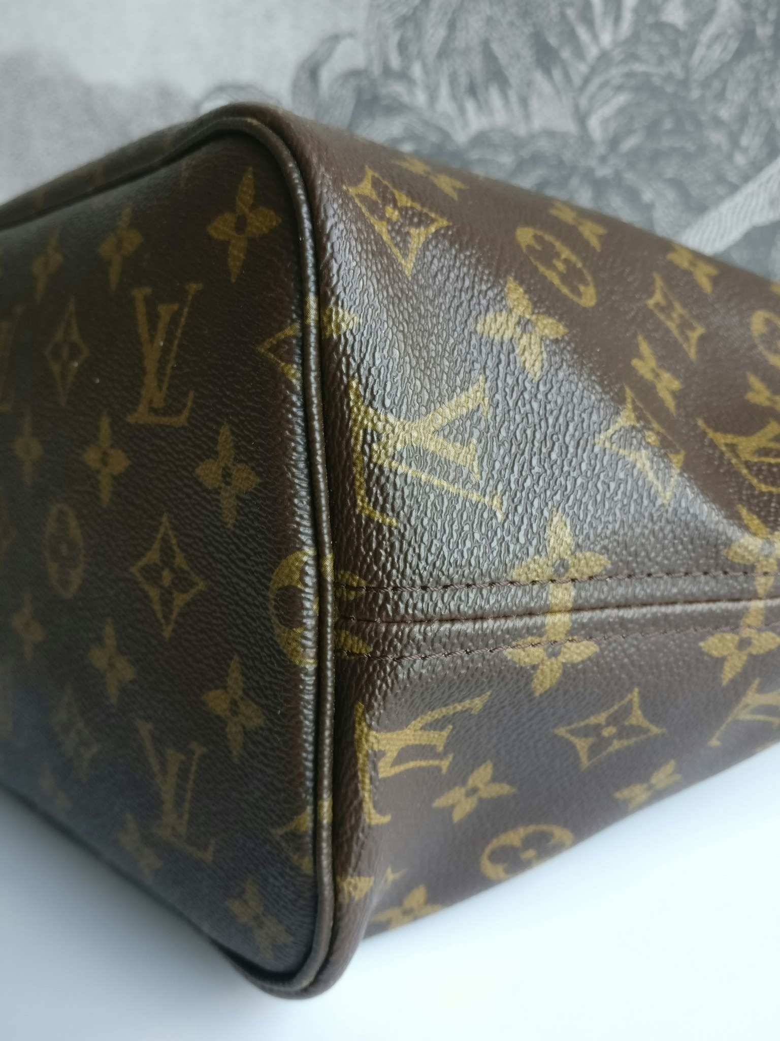 Louis Vuitton Neverfull MM